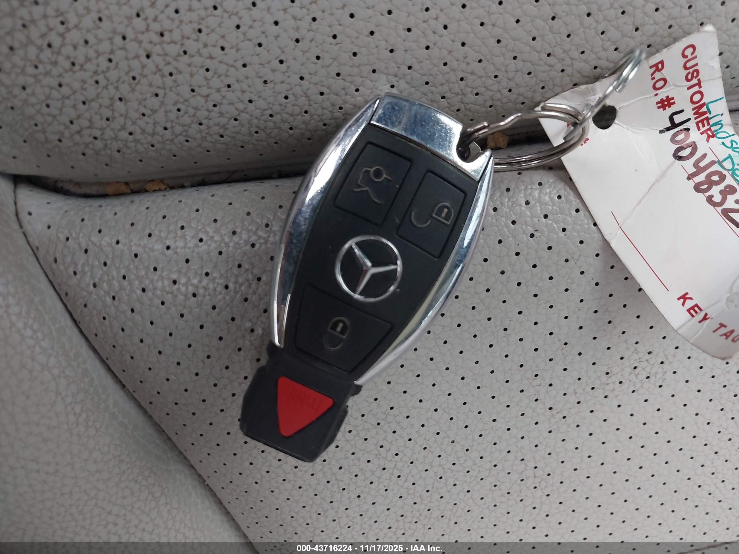 MERCEDES-BENZ C image 11