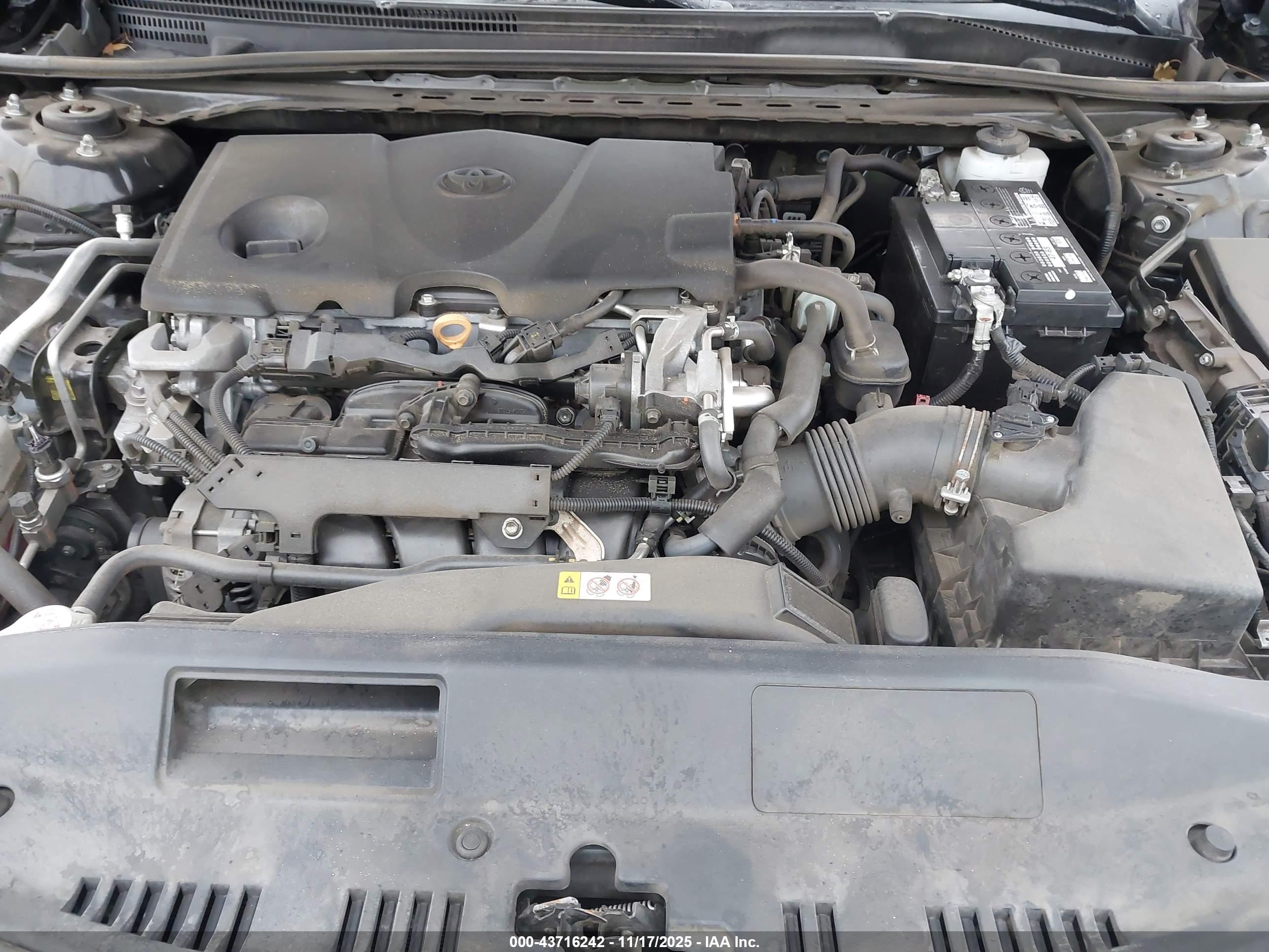 TOYOTA CAMRY image 10