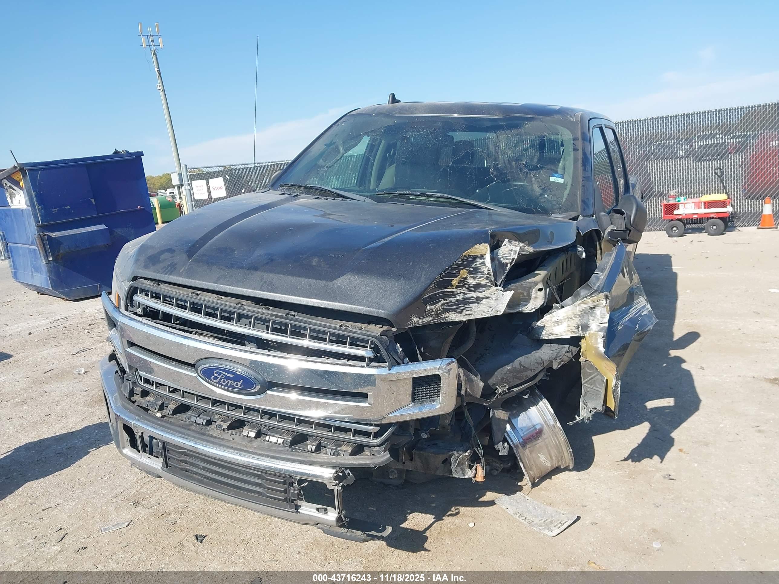 FORD F-150 image 2