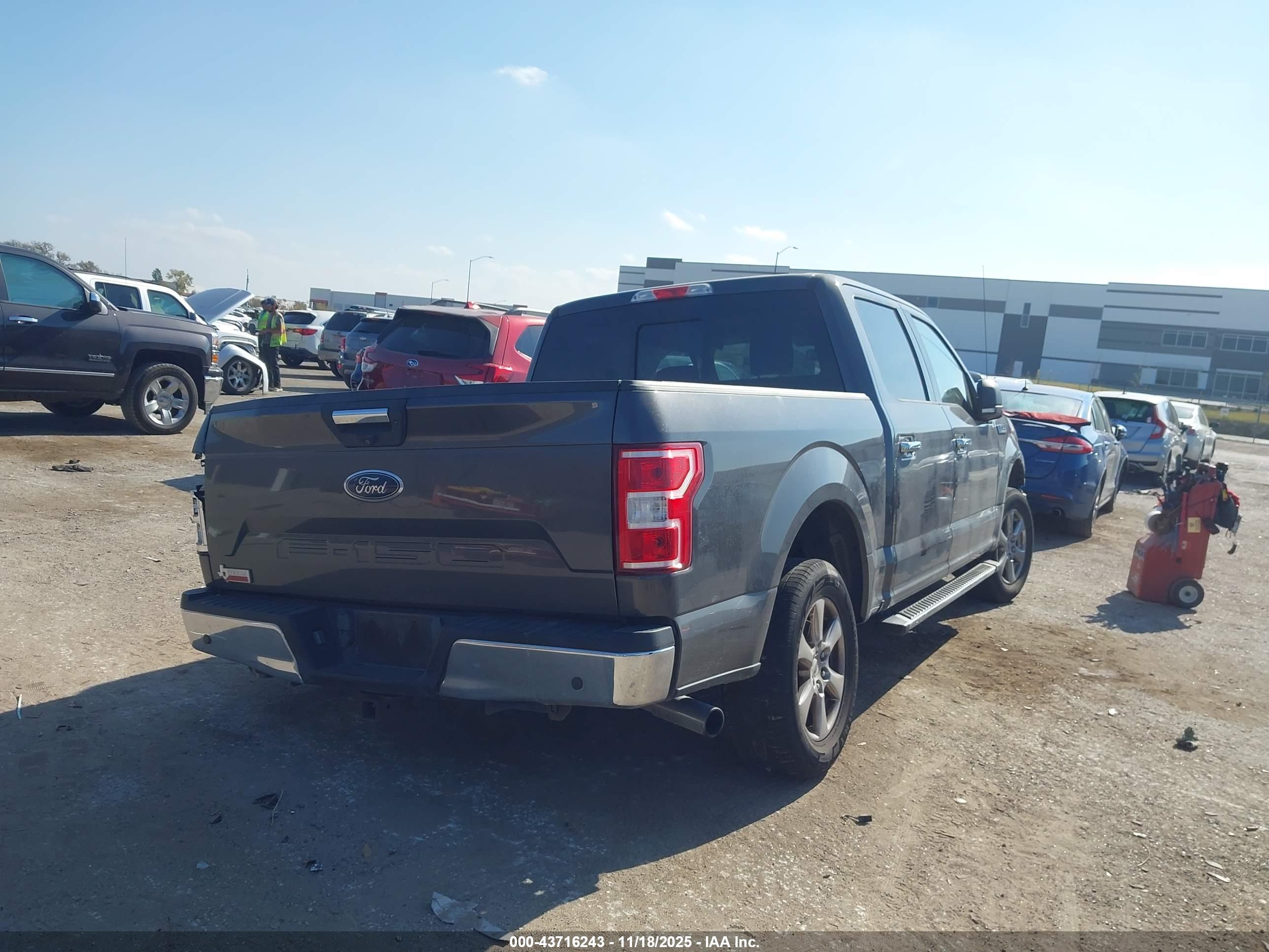 FORD F-150 image 4