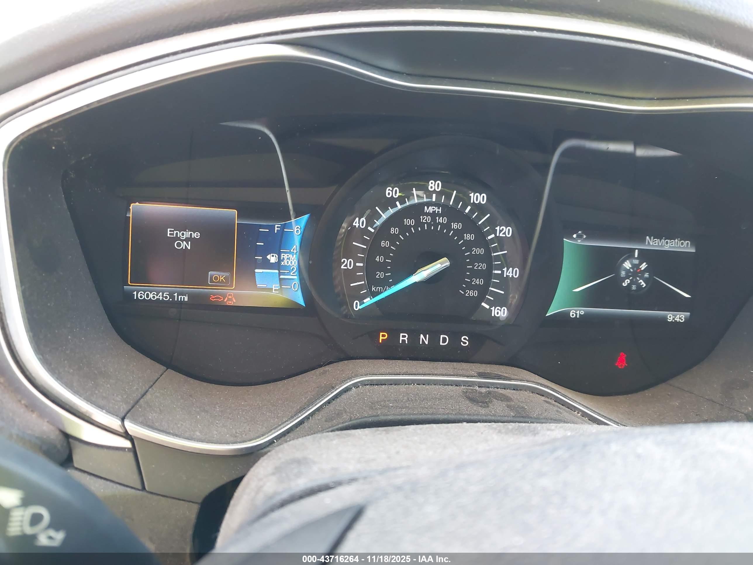 FORD FUSION image 7