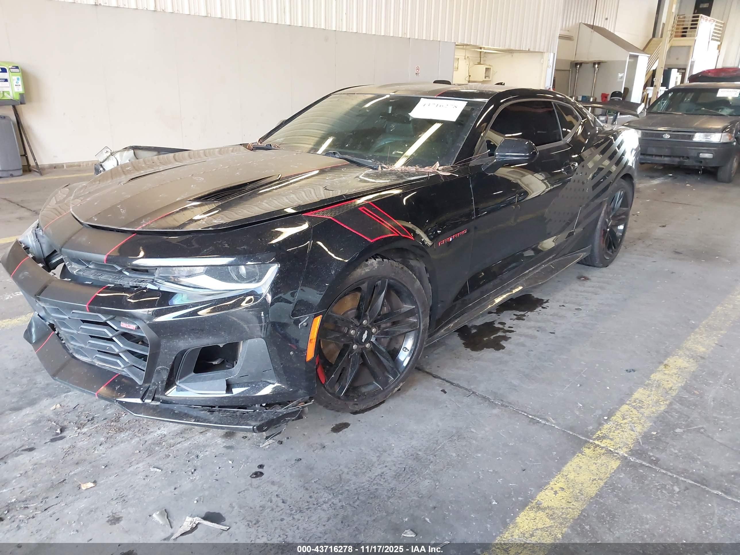 CHEVROLET CAMARO image 2