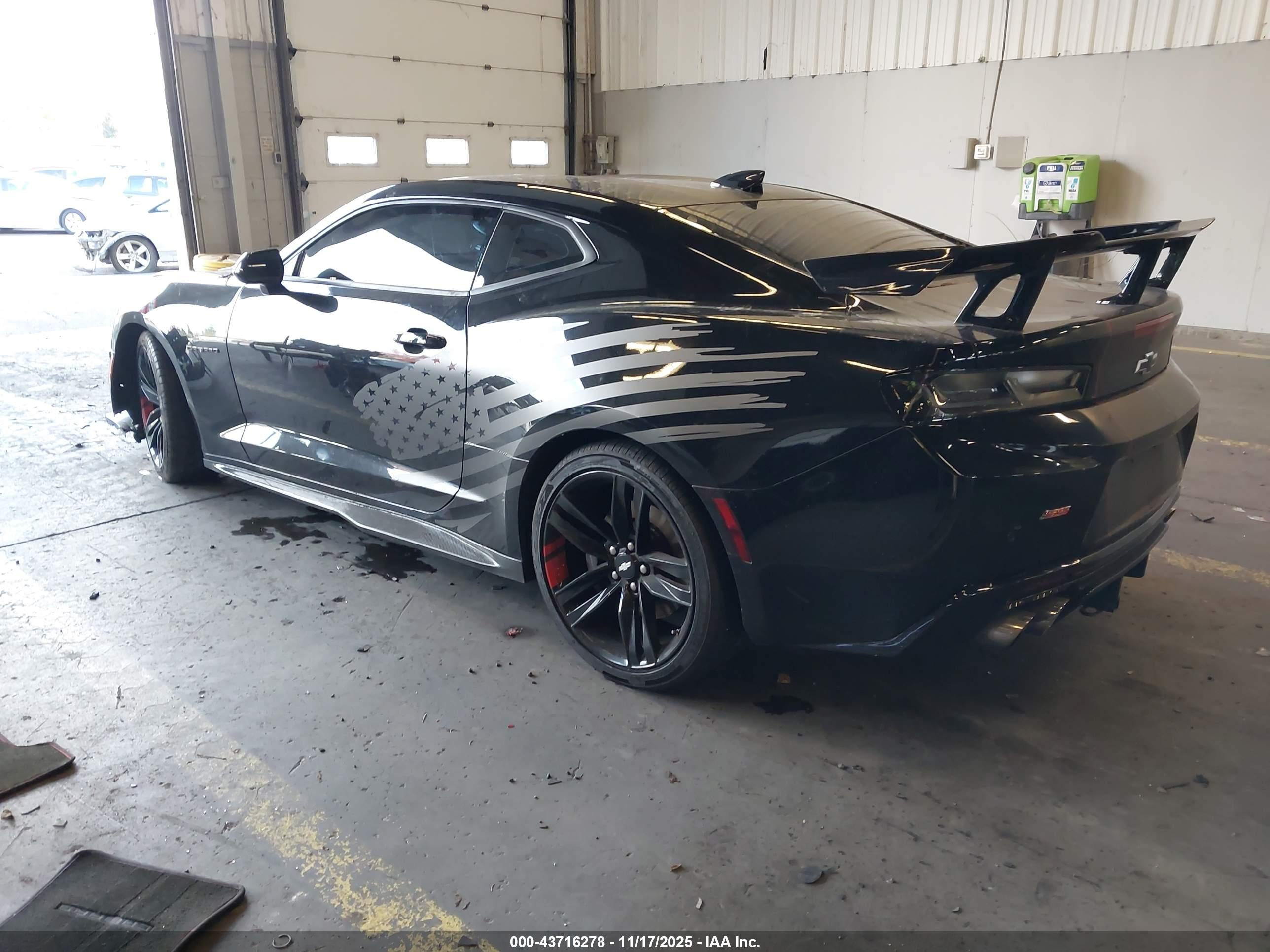 CHEVROLET CAMARO image 3