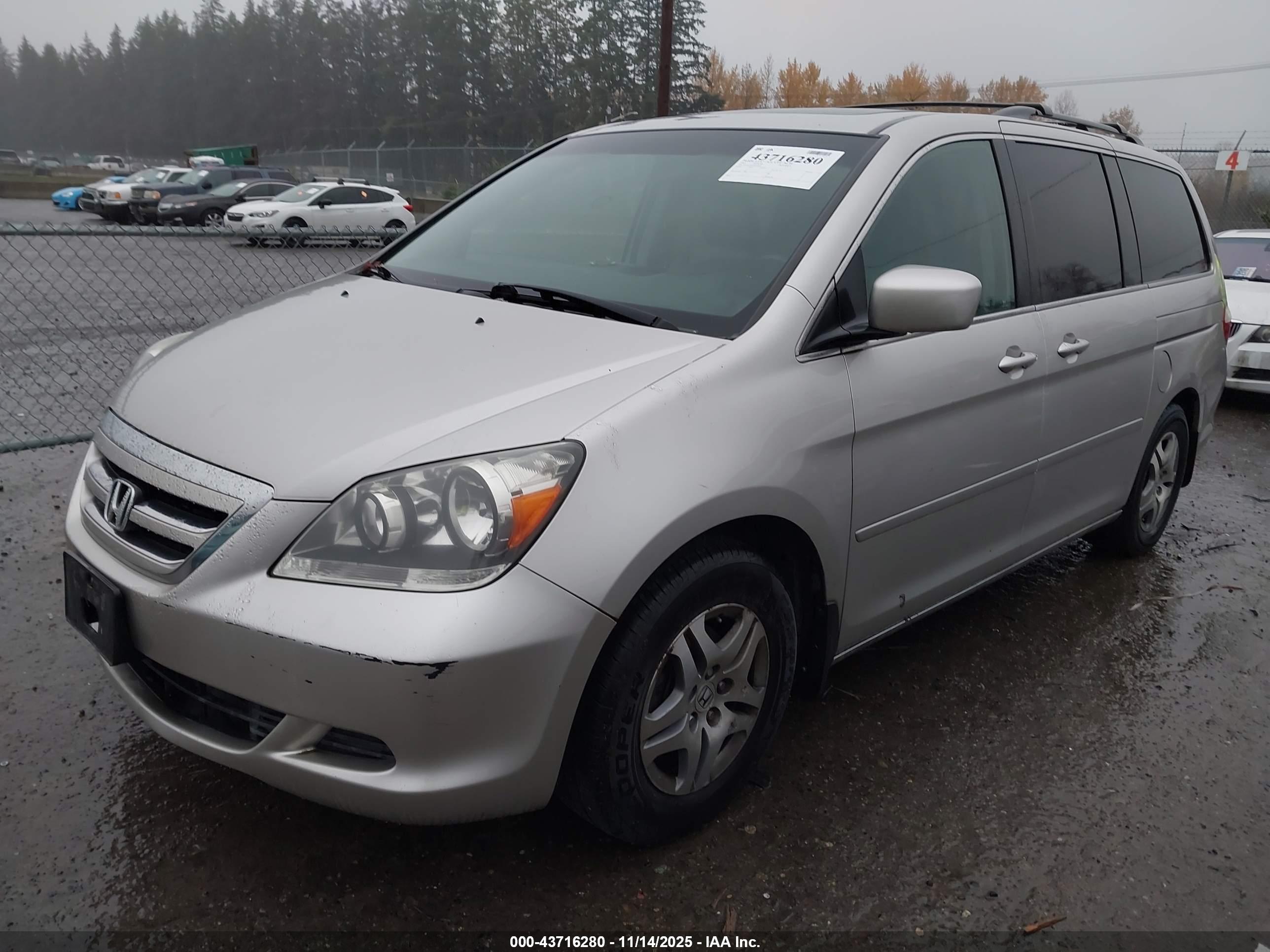 HONDA ODYSSEY image 2