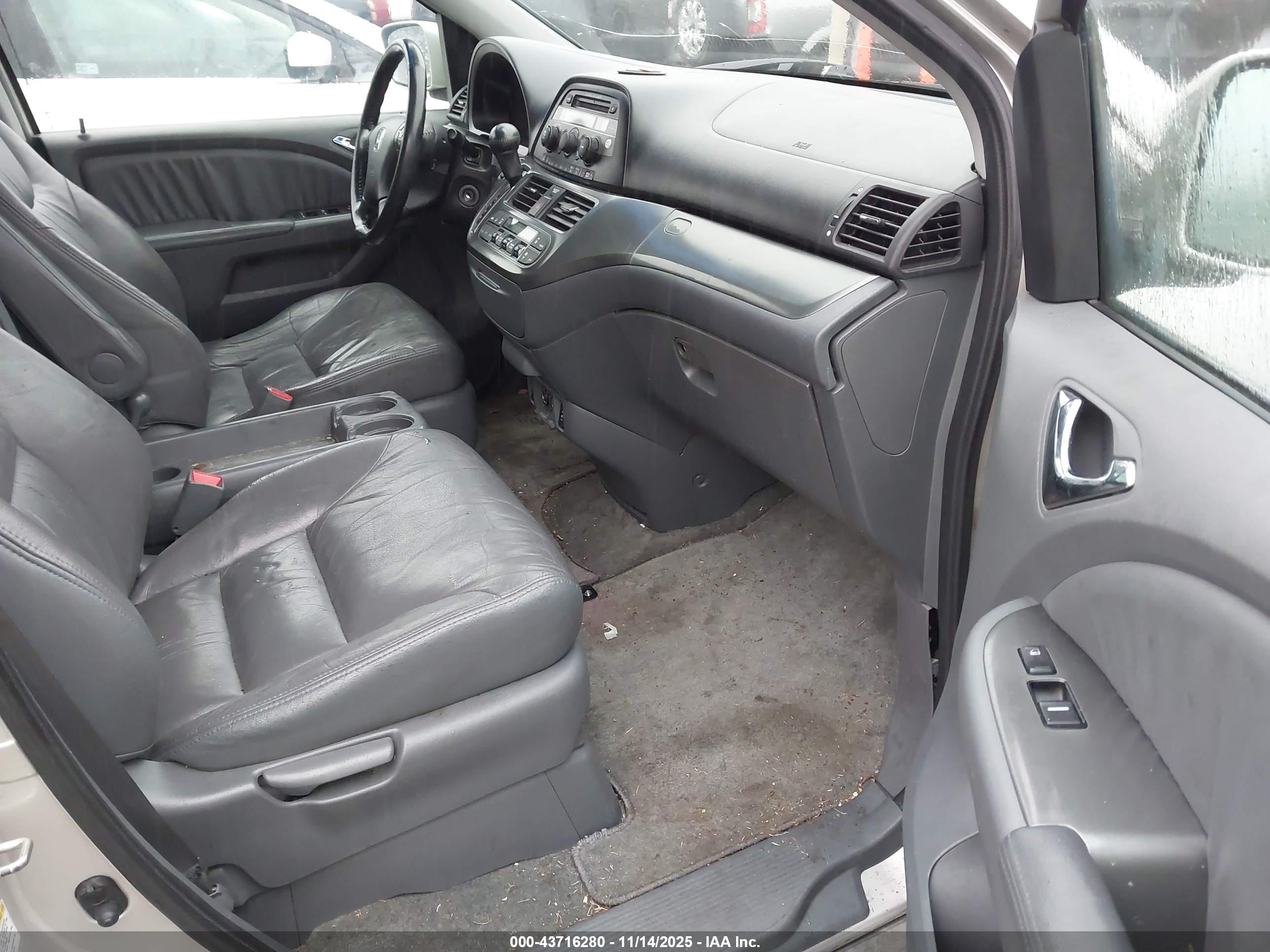 HONDA ODYSSEY image 5