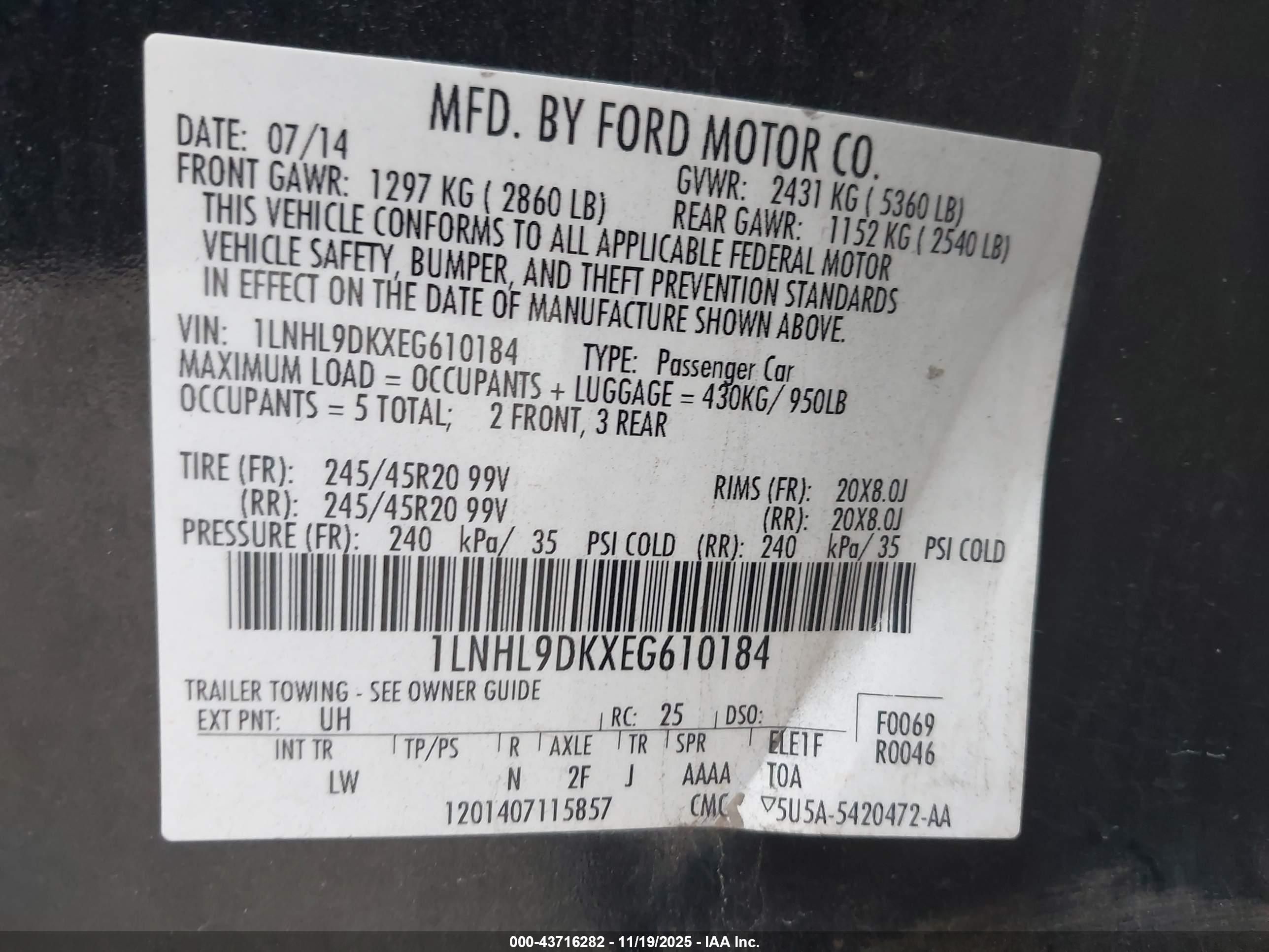 LINCOLN MKS image 9