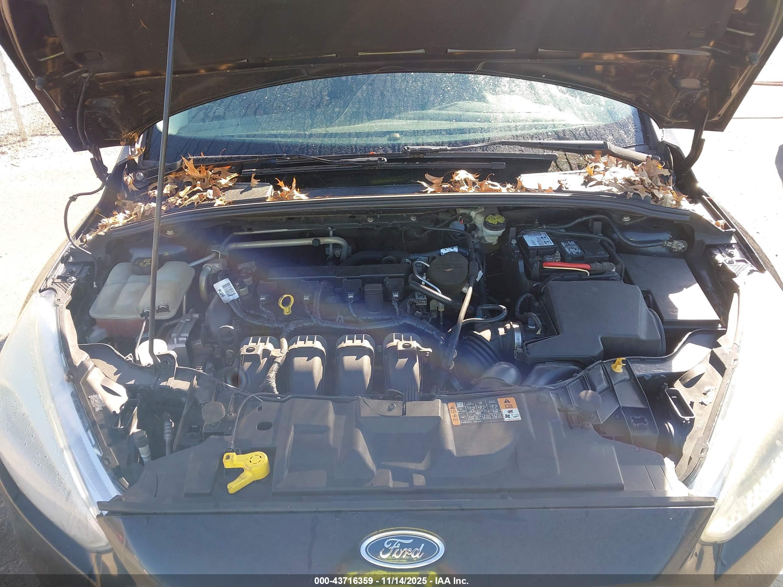 FORD FOCUS image 10