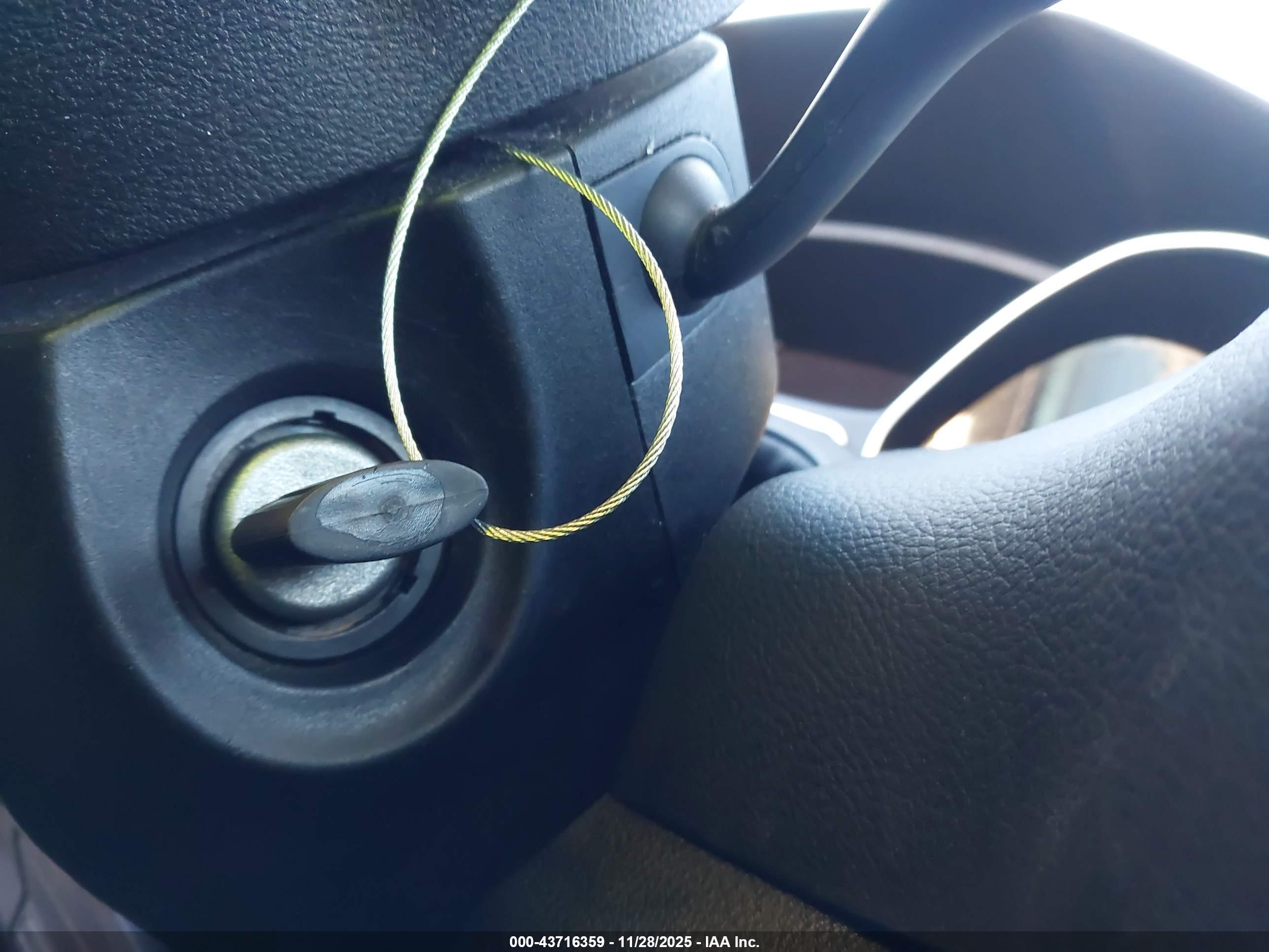 FORD FOCUS image 11