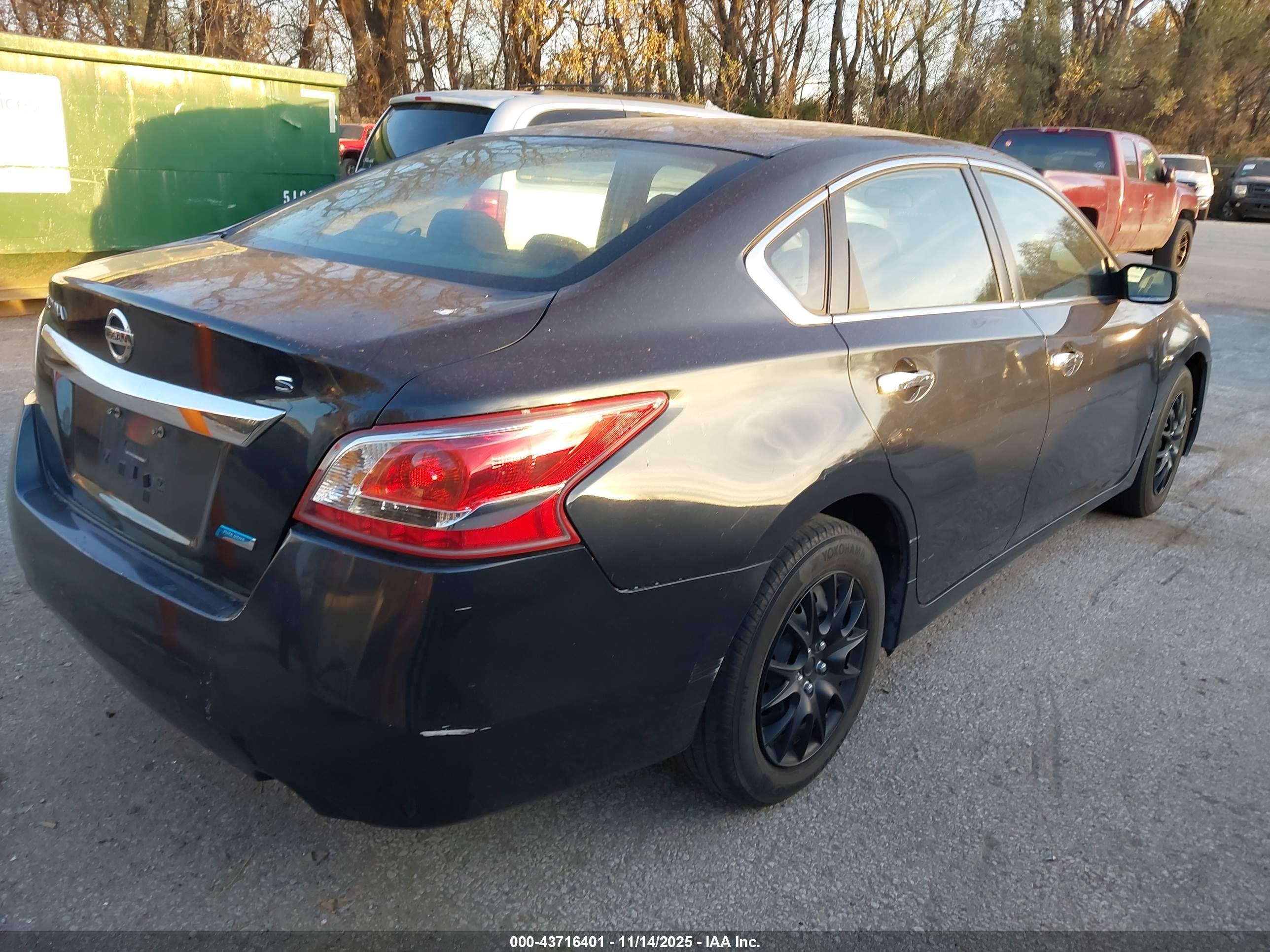 NISSAN ALTIMA image 4