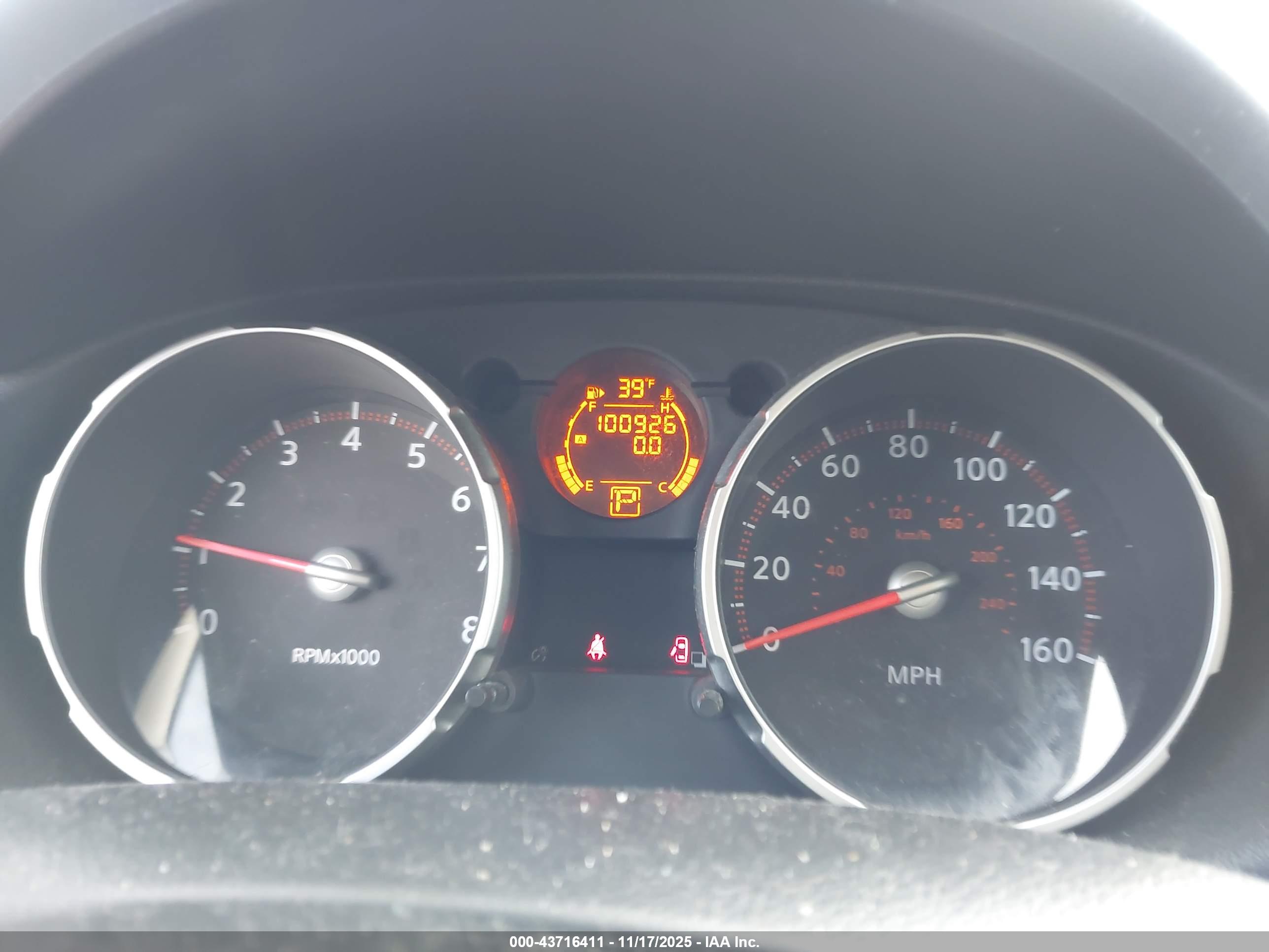 NISSAN ROGUE image 7