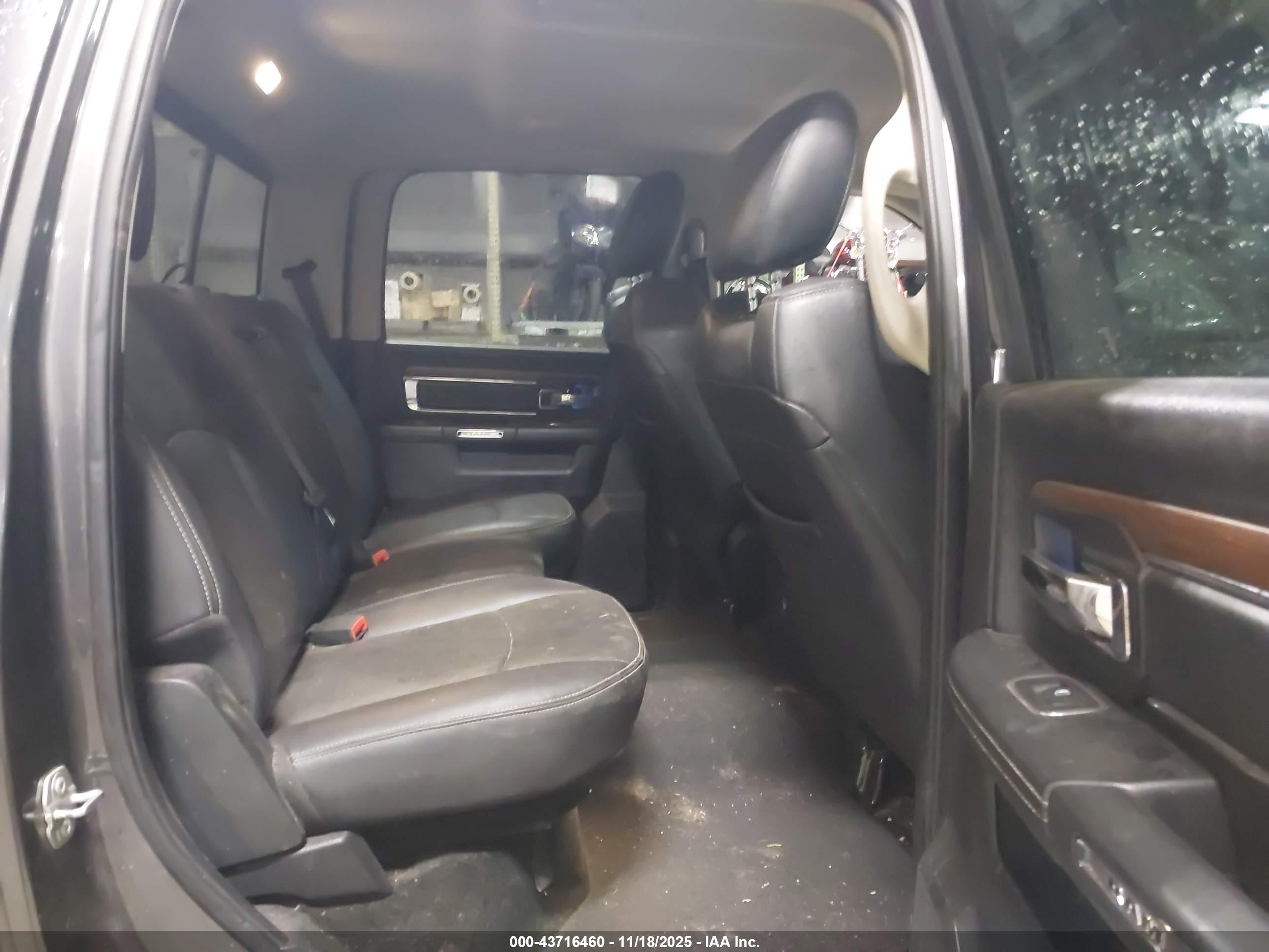 RAM 2500 image 8