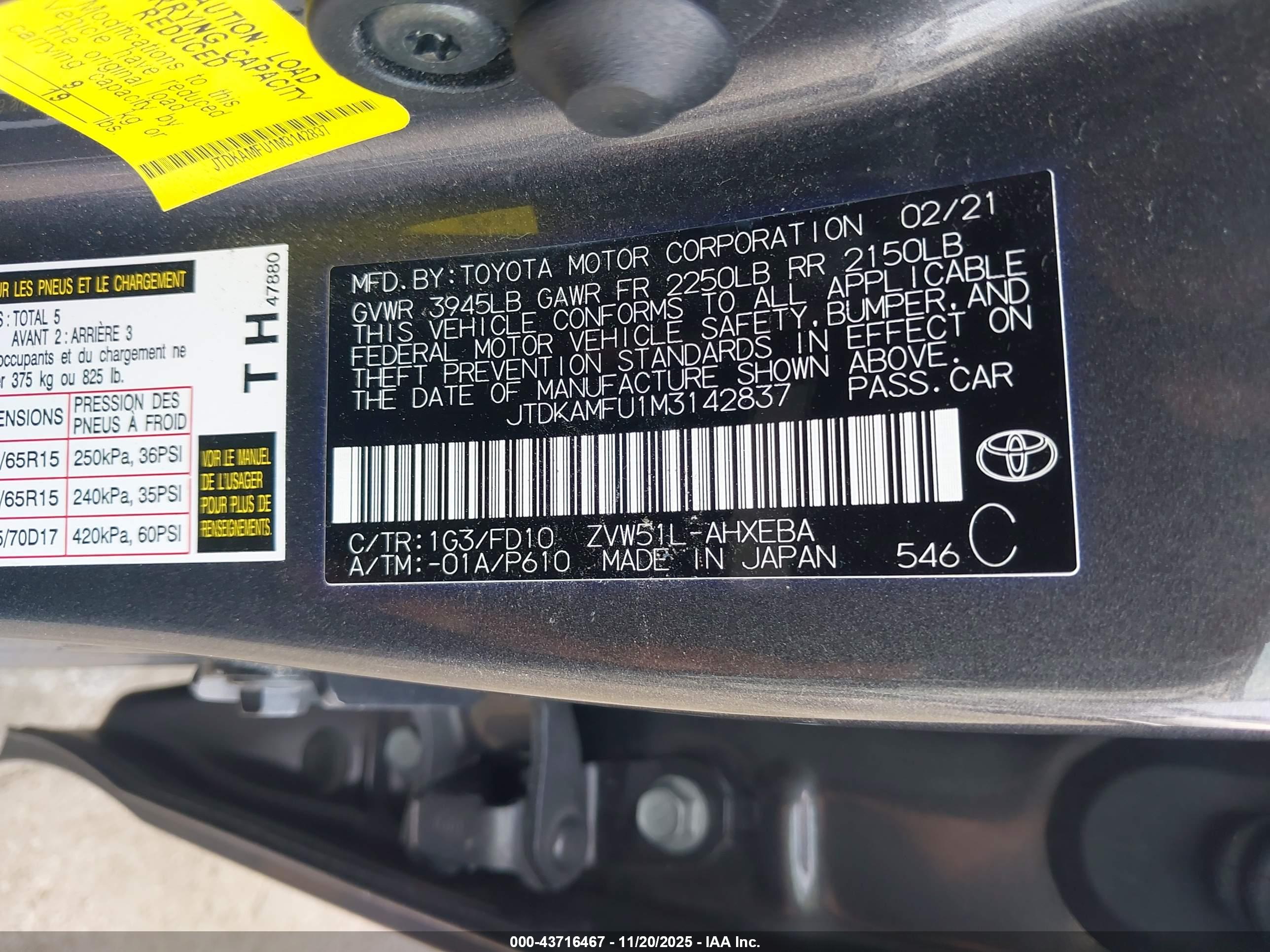 TOYOTA PRIUS image 9