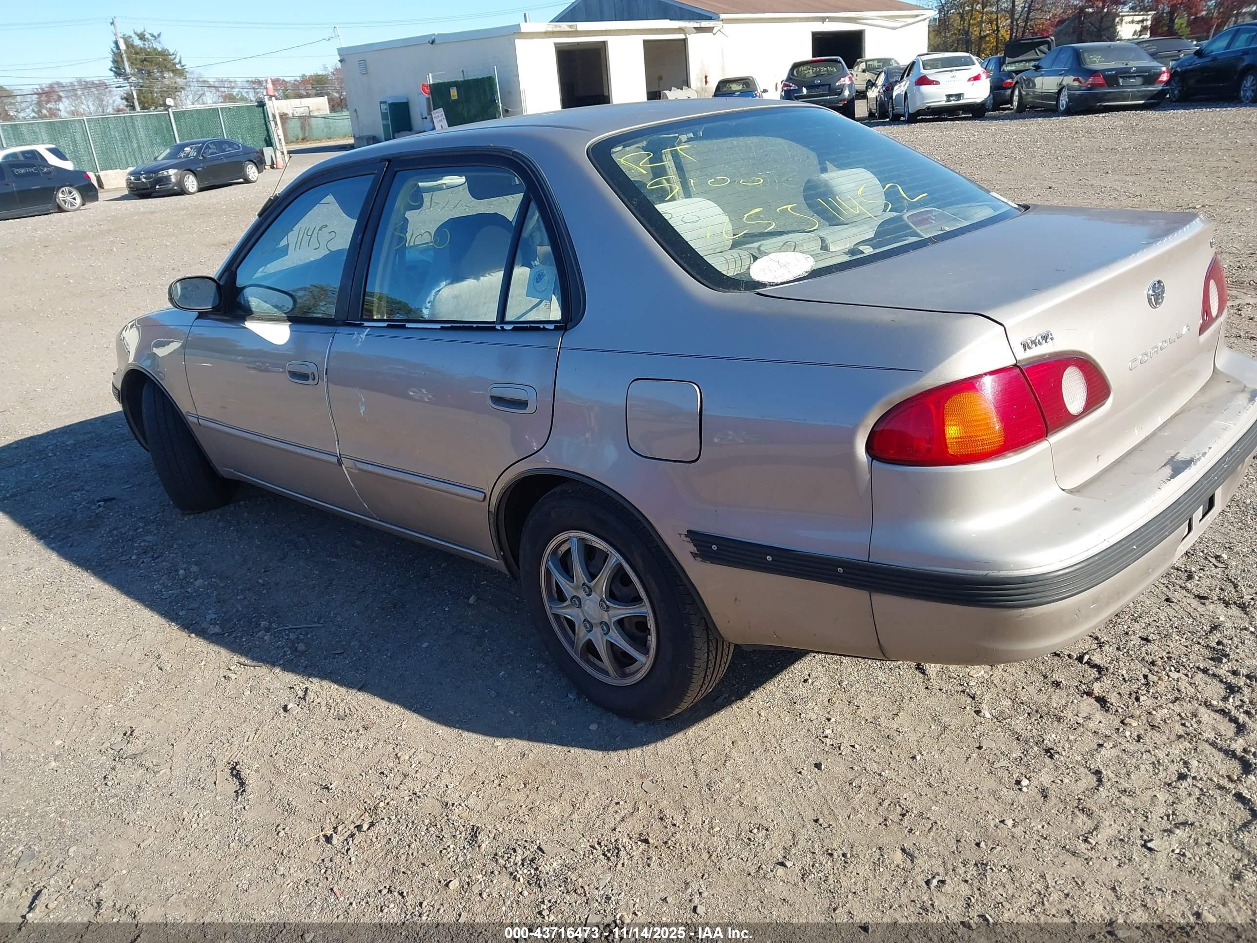 TOYOTA COROLLA image 3