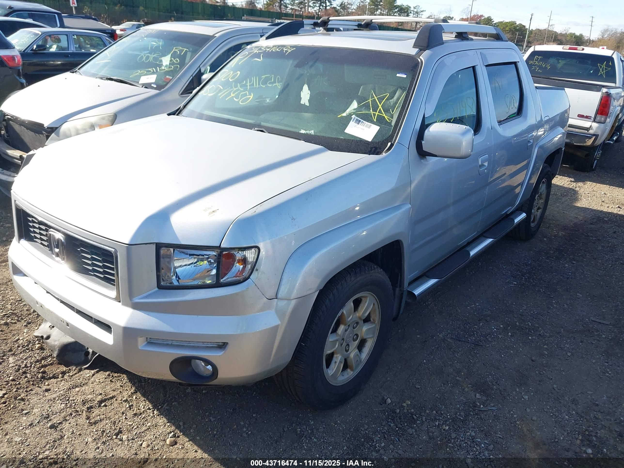 HONDA RIDGELINE image 2