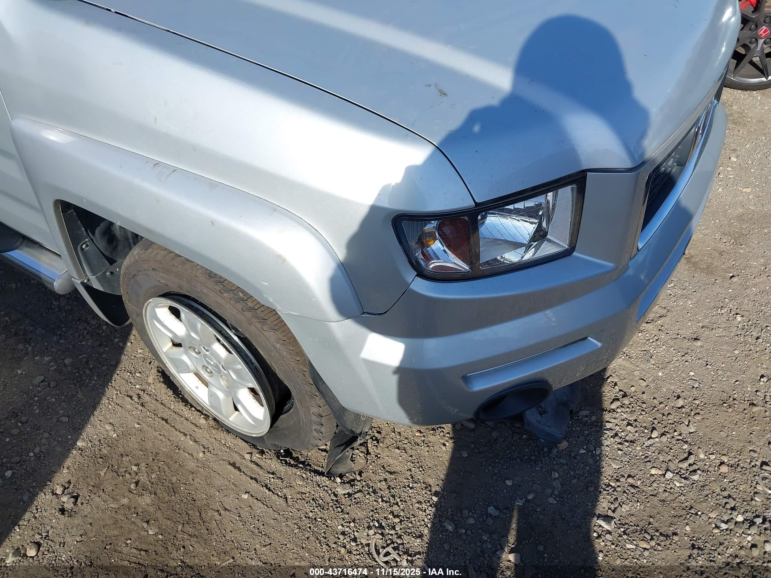 HONDA RIDGELINE image 6