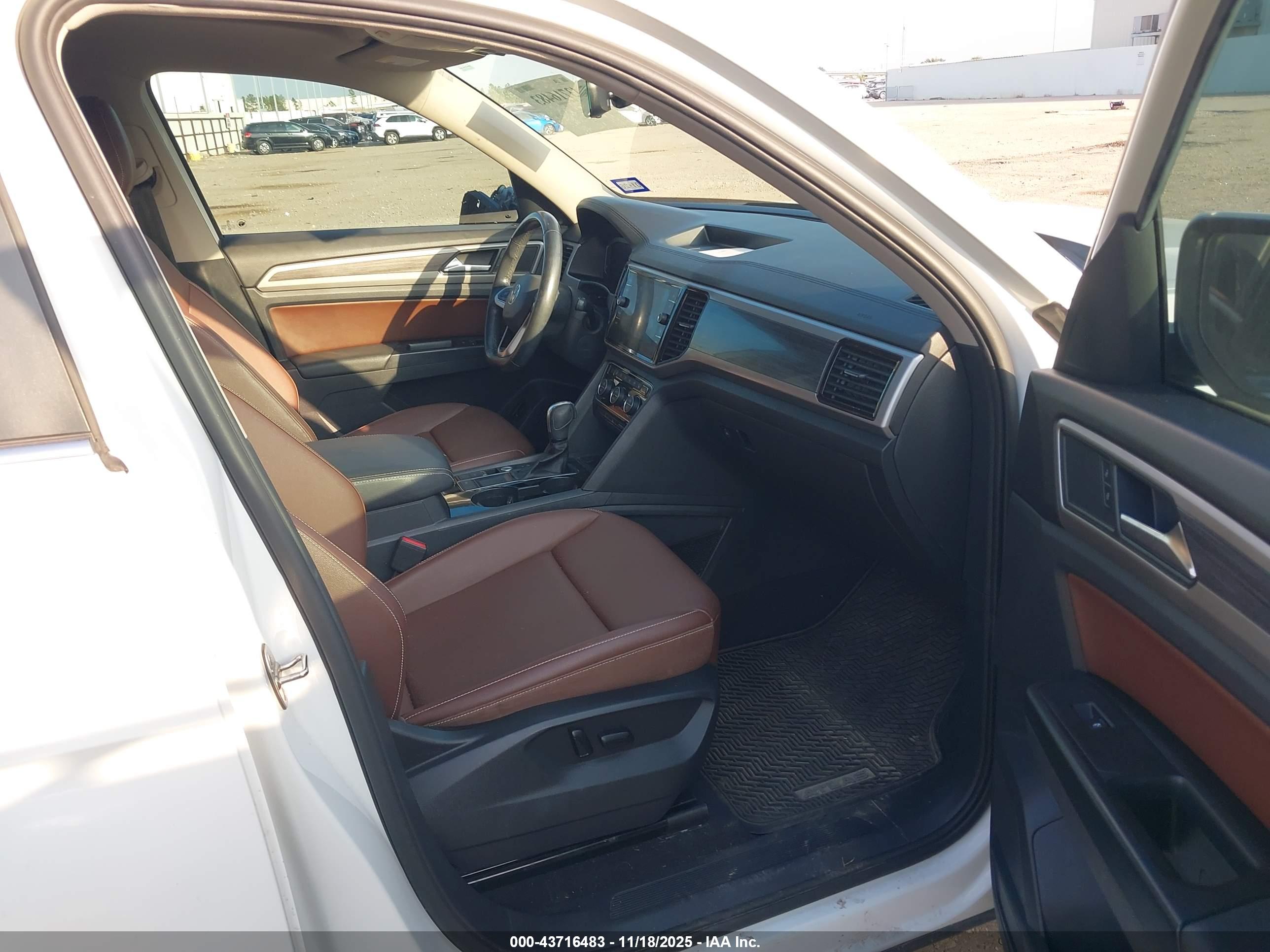 VOLKSWAGEN ATLAS image 5