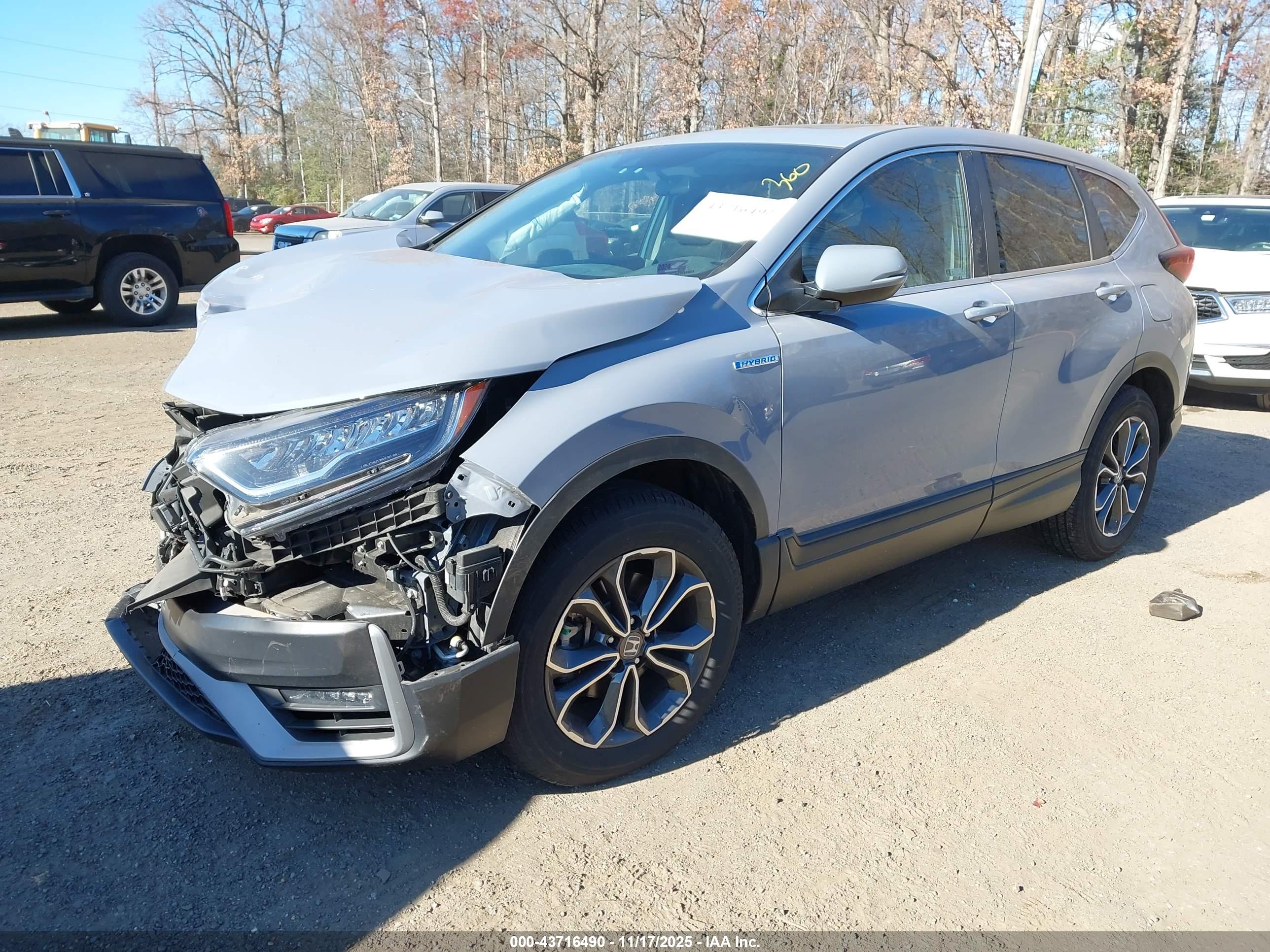 HONDA CR-V image 2