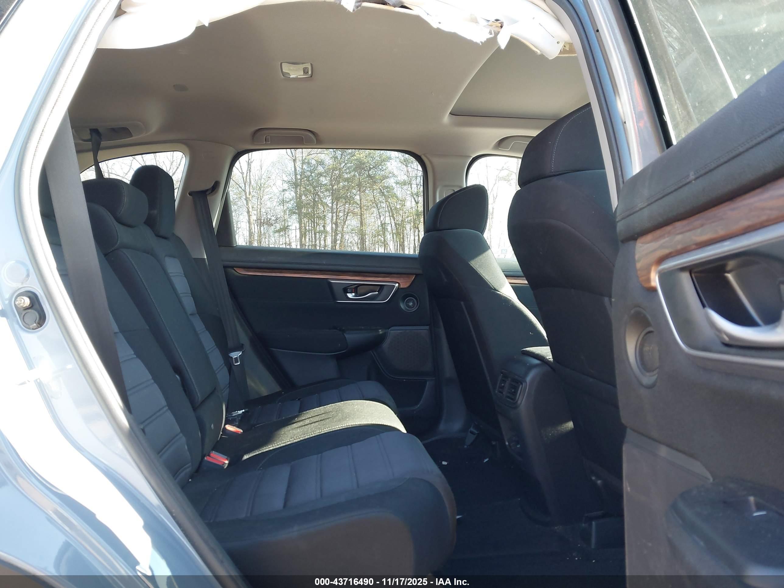 HONDA CR-V image 8