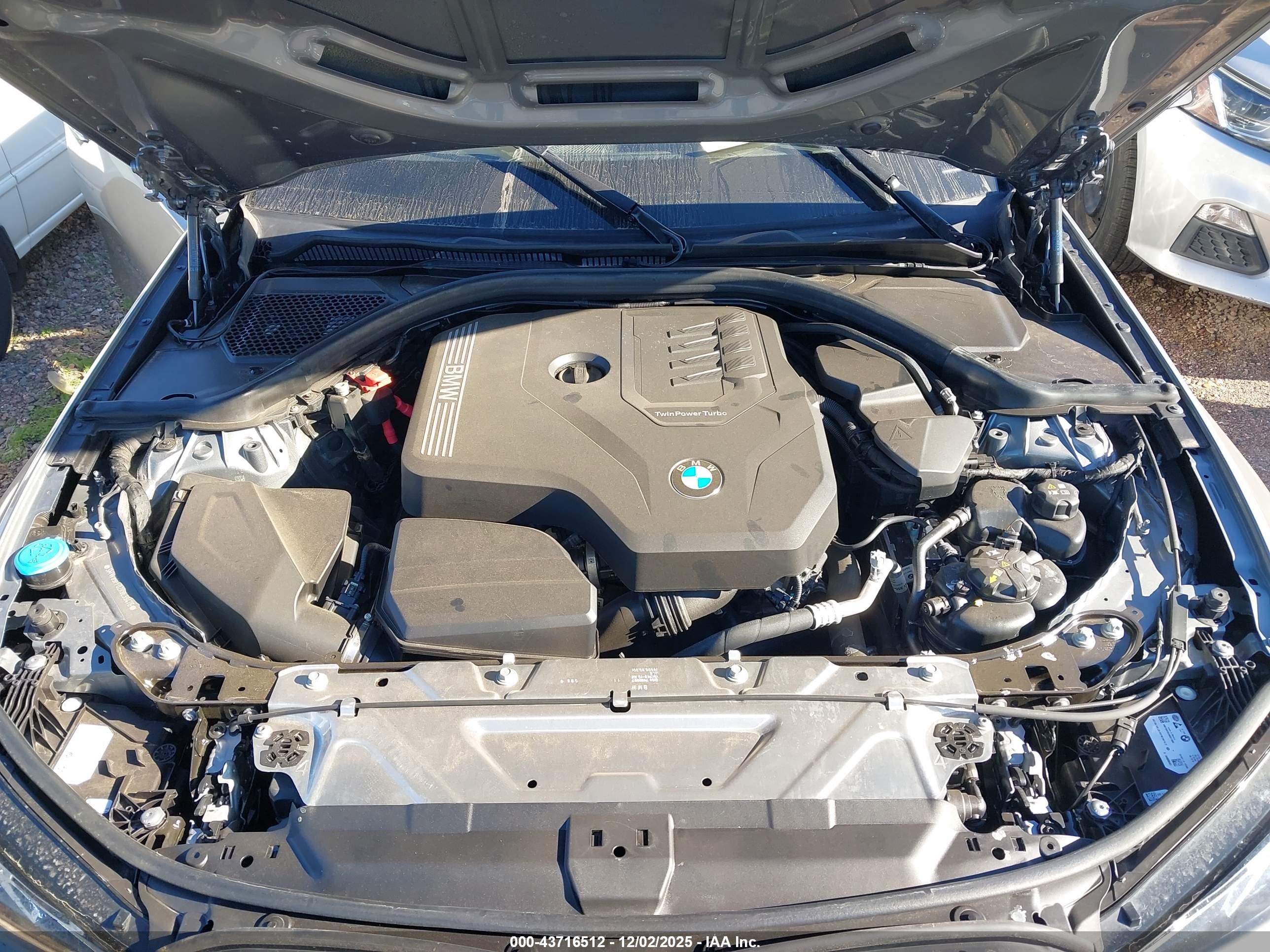 BMW 330I image 10