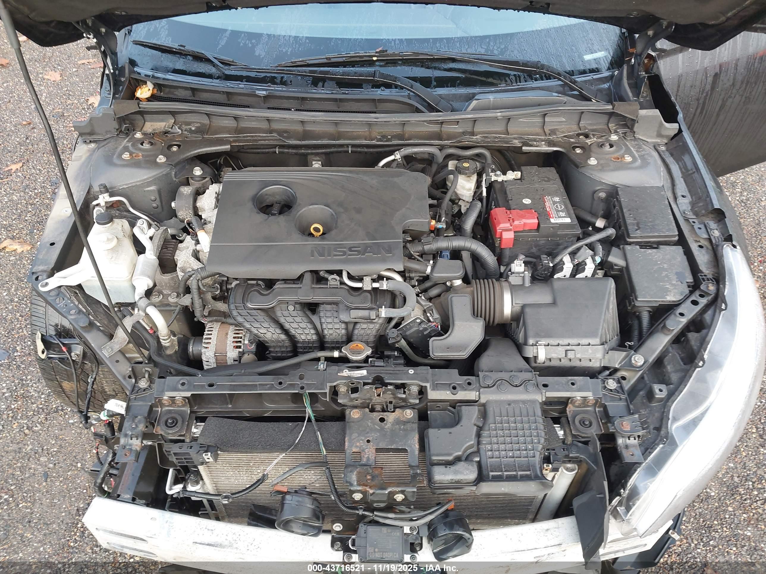 NISSAN ALTIMA image 10