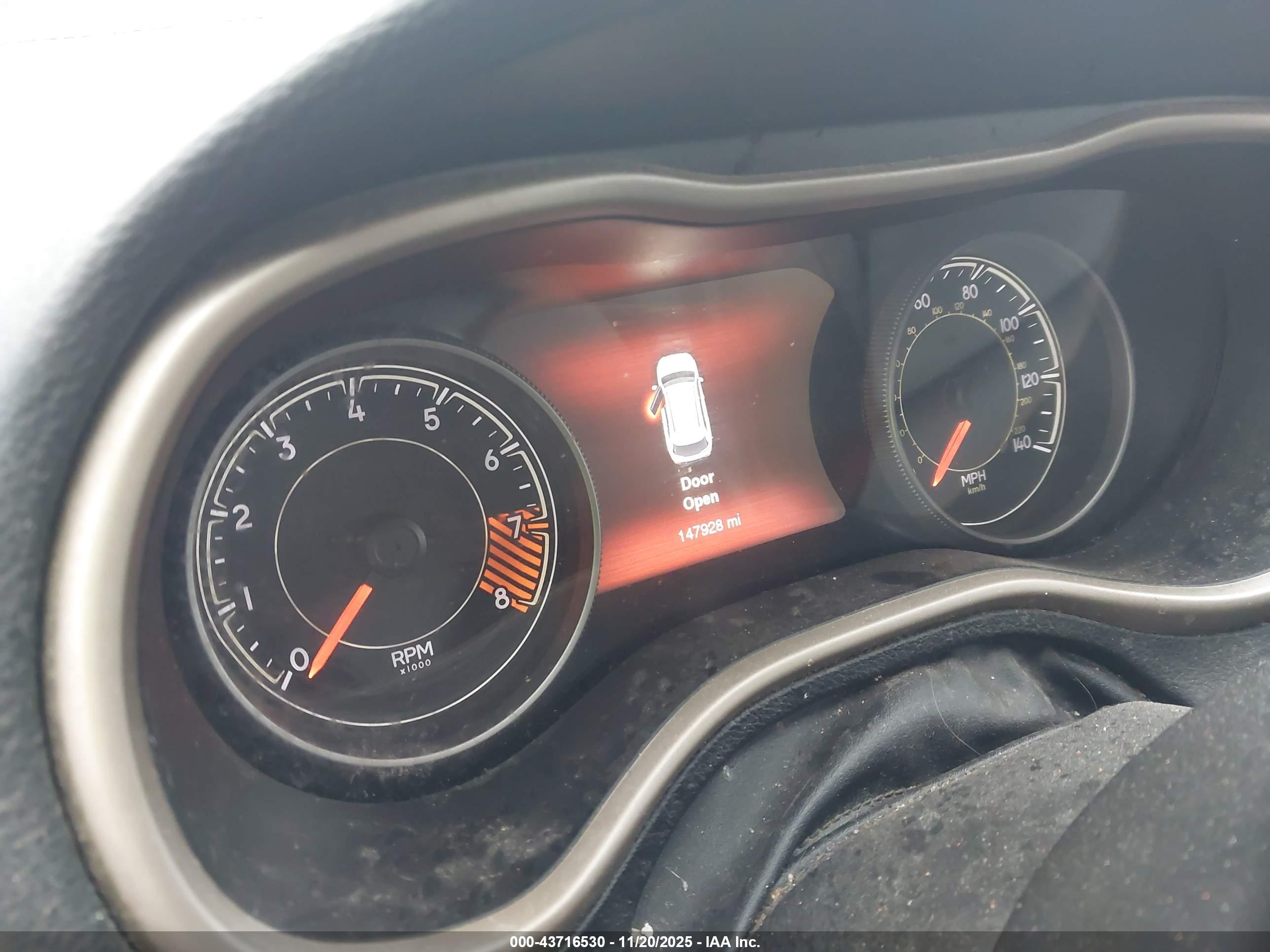 JEEP CHEROKEE image 7