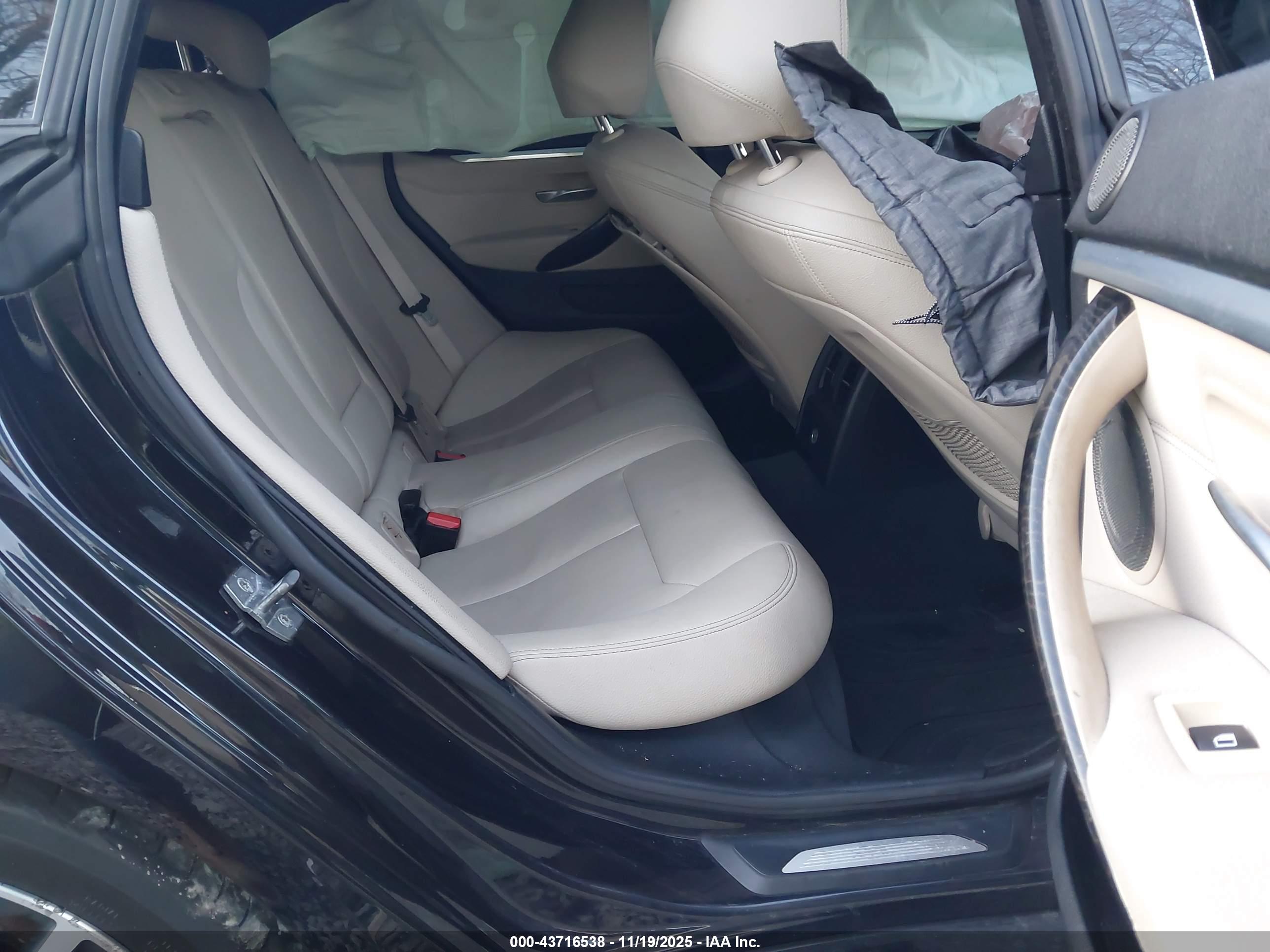 BMW 435I image 8