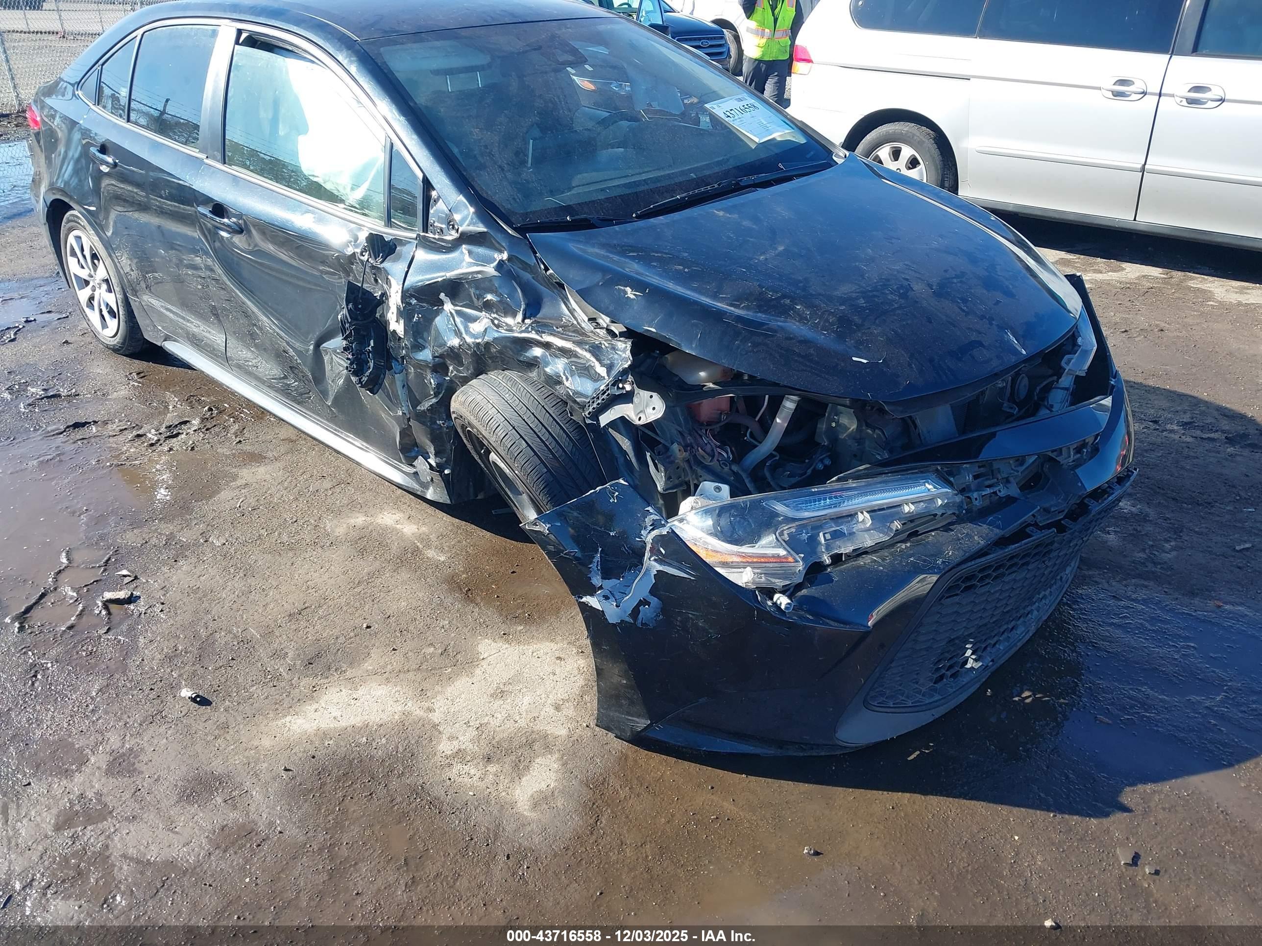 TOYOTA COROLLA image 6