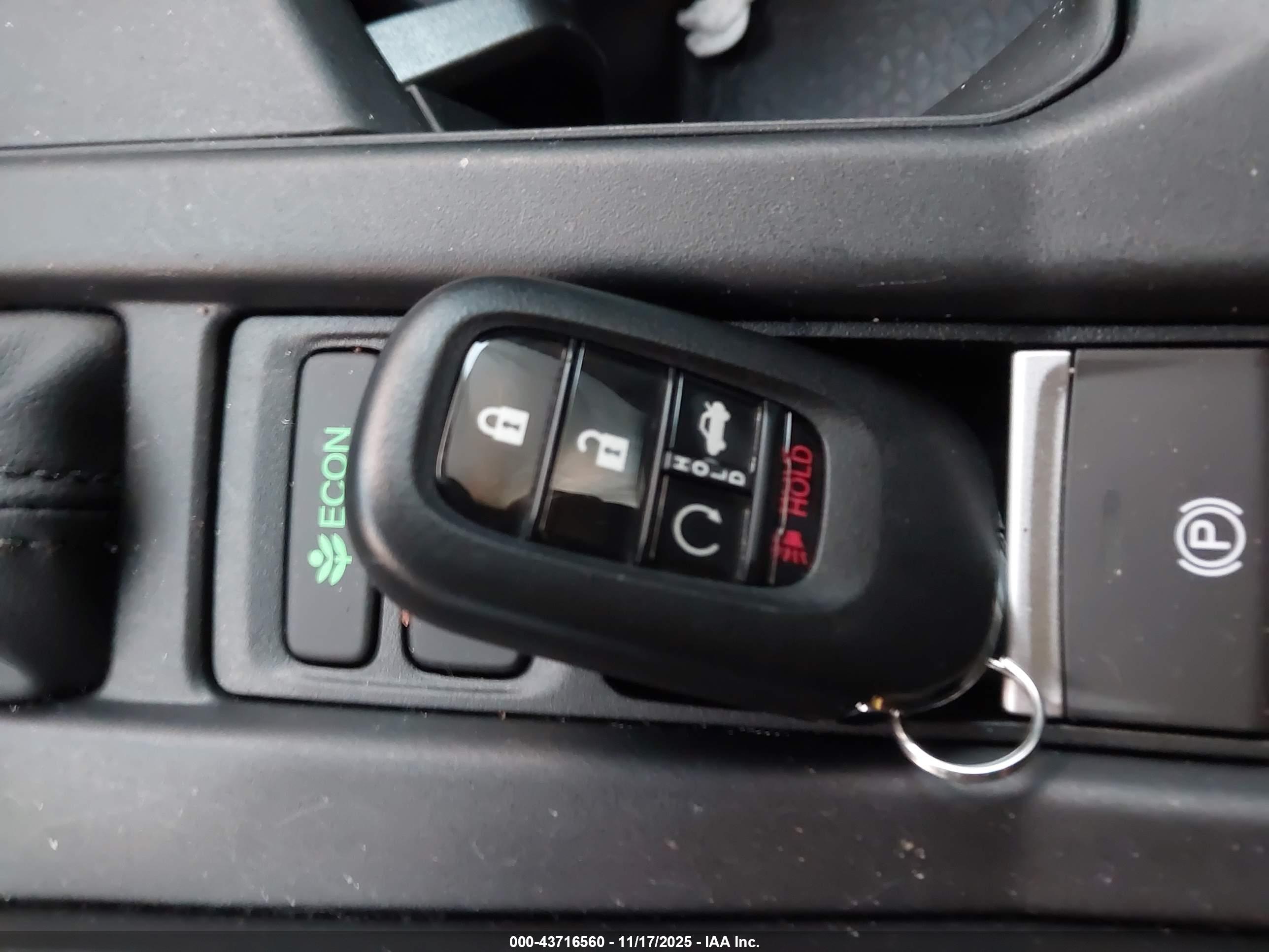 HONDA ACCORD image 11