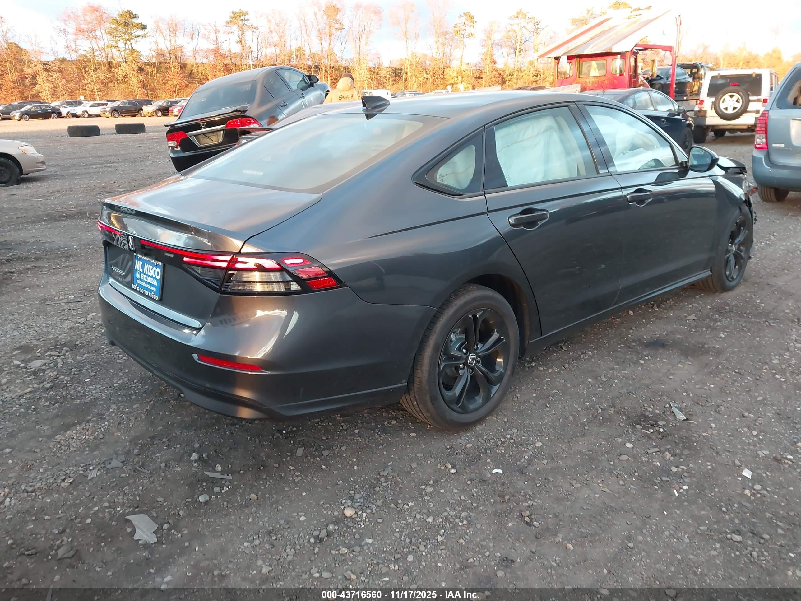 HONDA ACCORD image 4