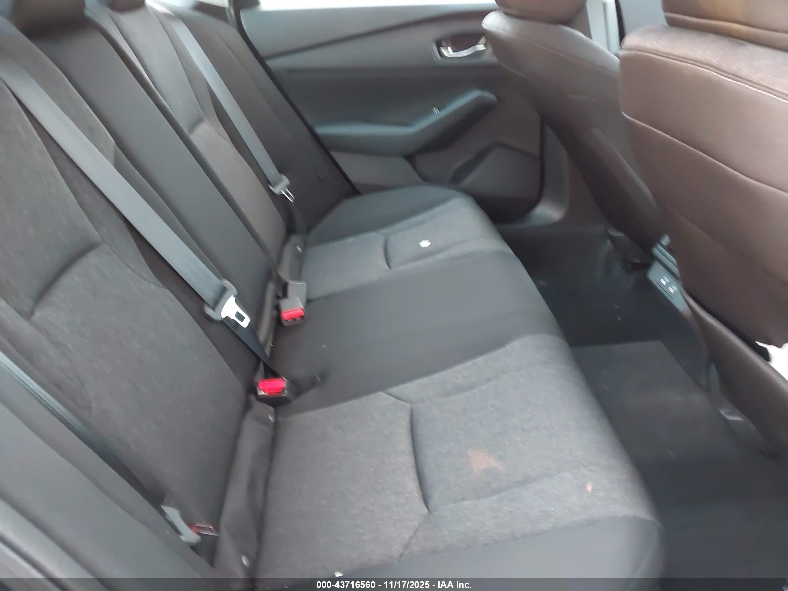 HONDA ACCORD image 8