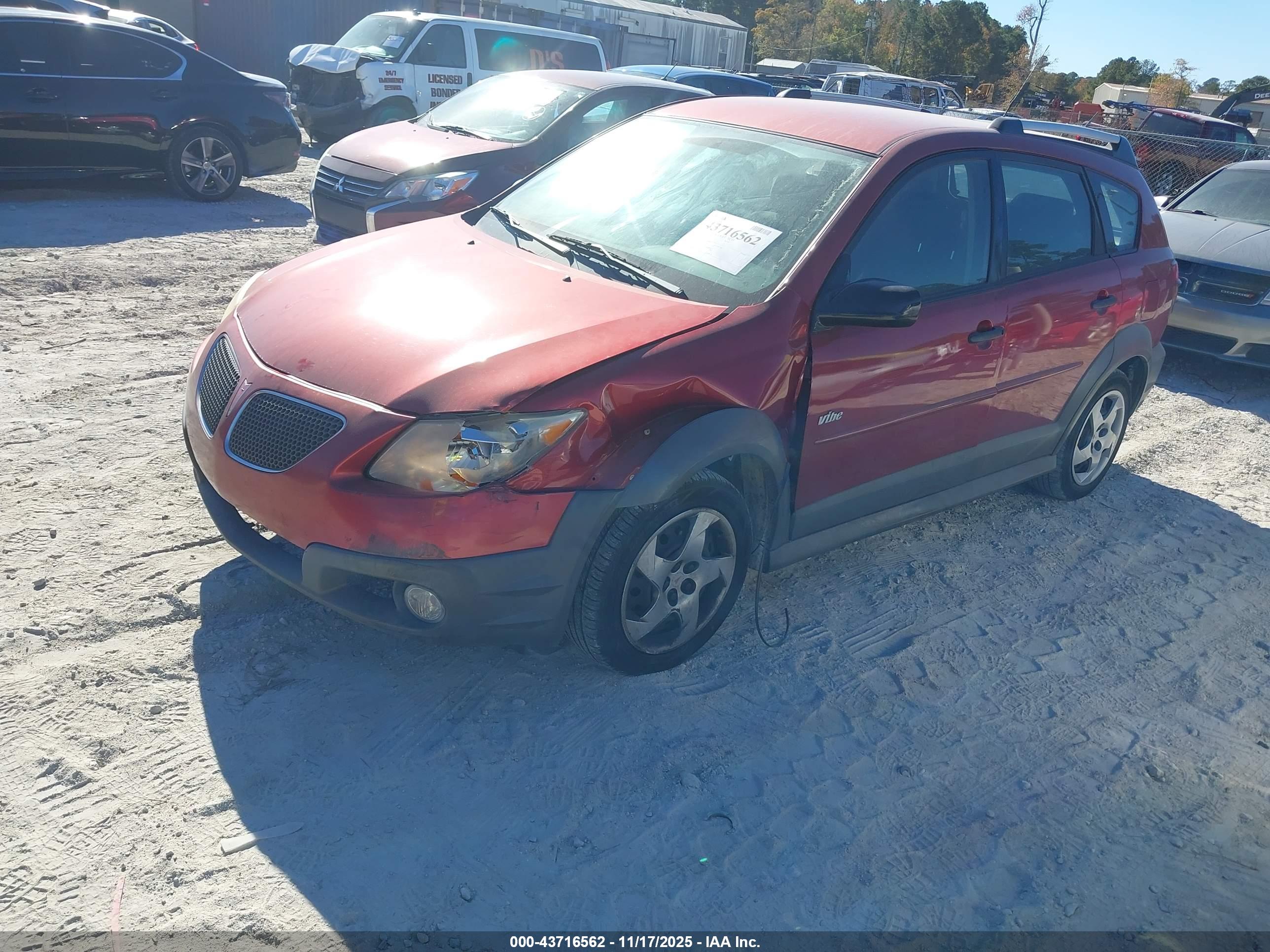 PONTIAC VIBE image 2
