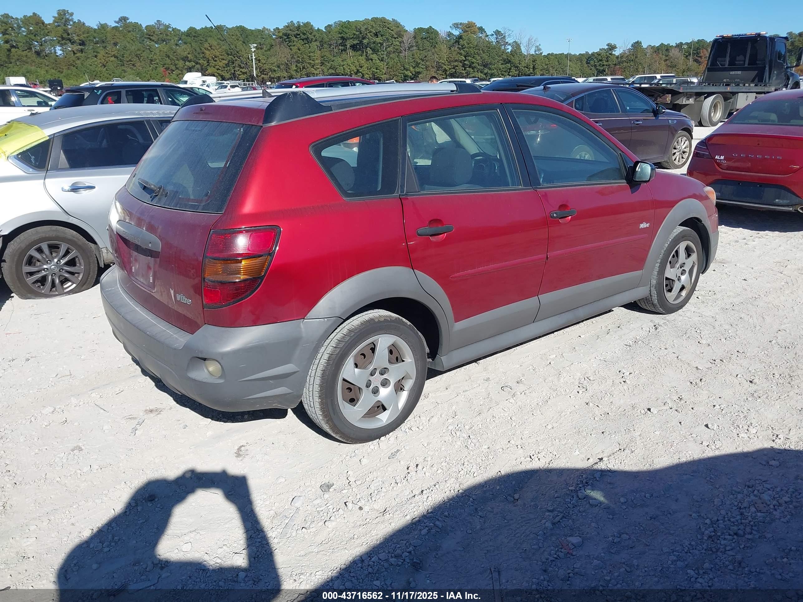 PONTIAC VIBE image 4