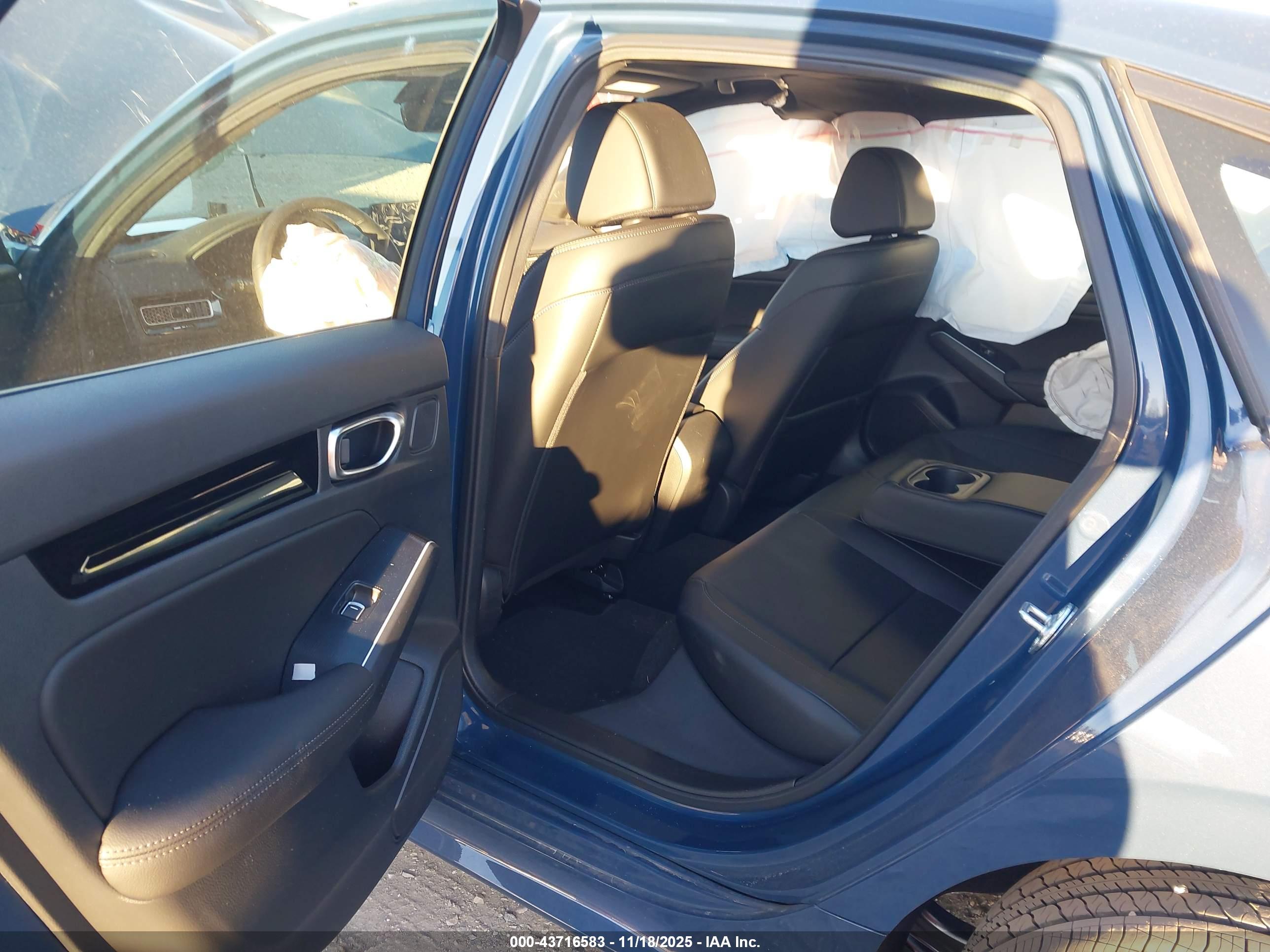 HONDA CIVIC image 5
