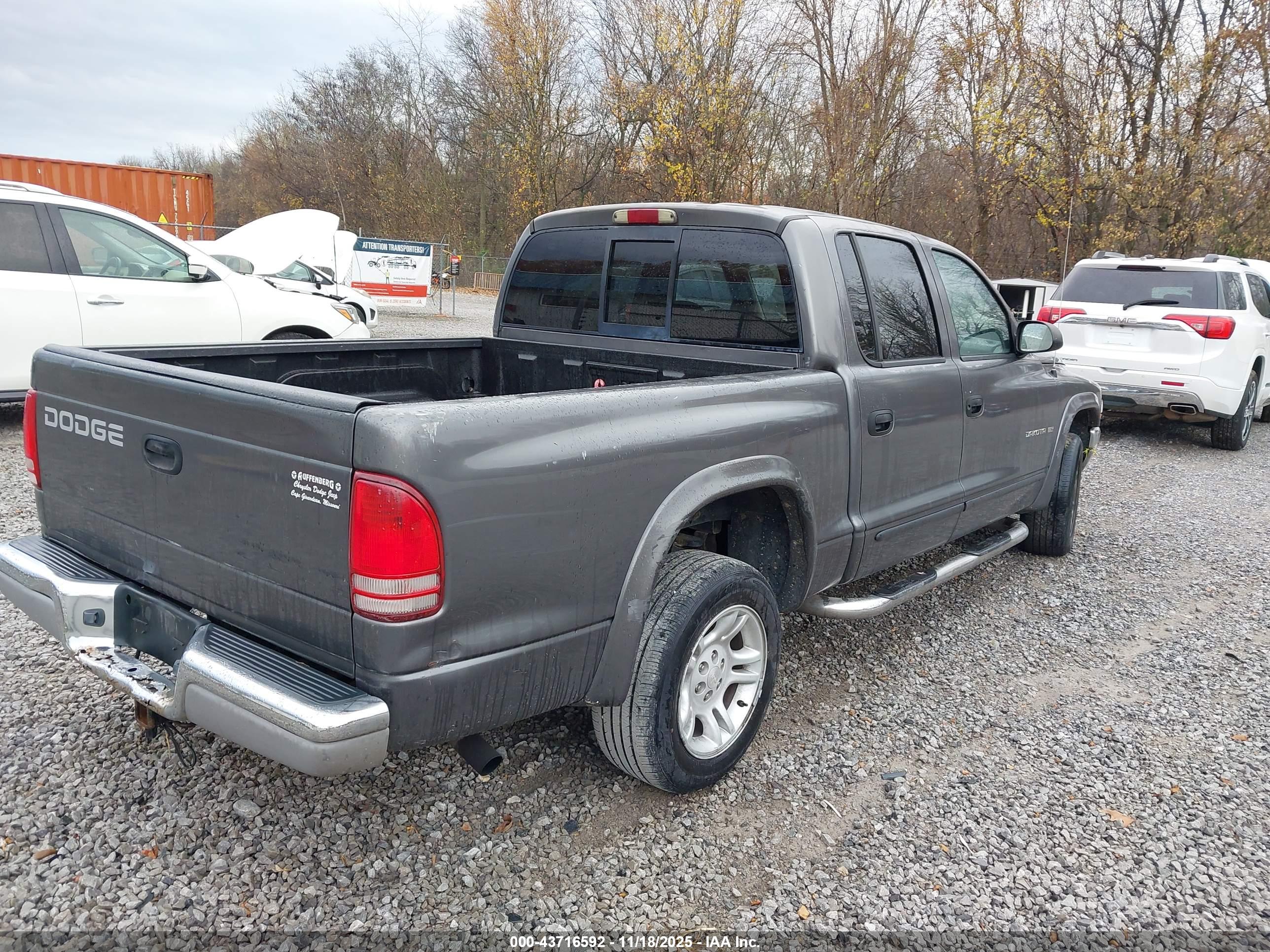DODGE DAKOTA image 6