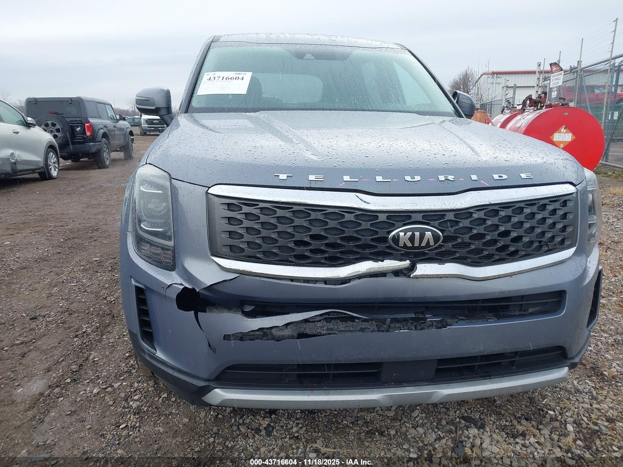 KIA TELLURIDE image 6