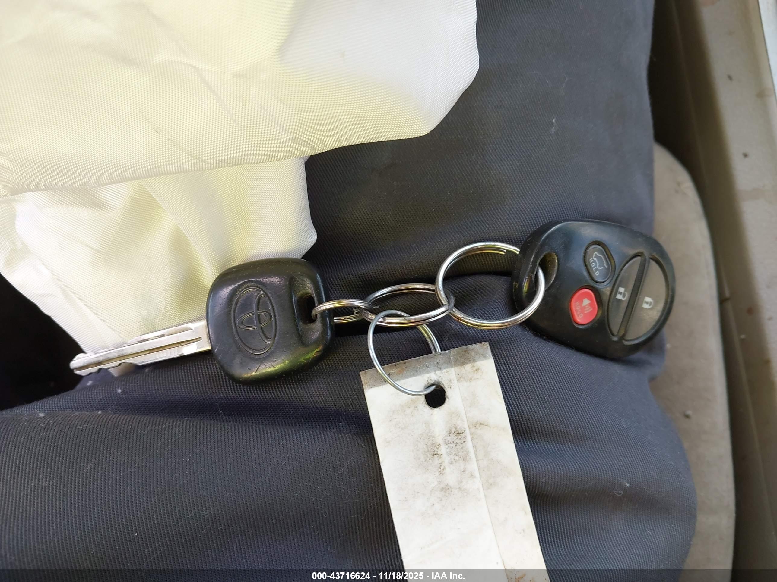 TOYOTA HIGHLANDER image 11