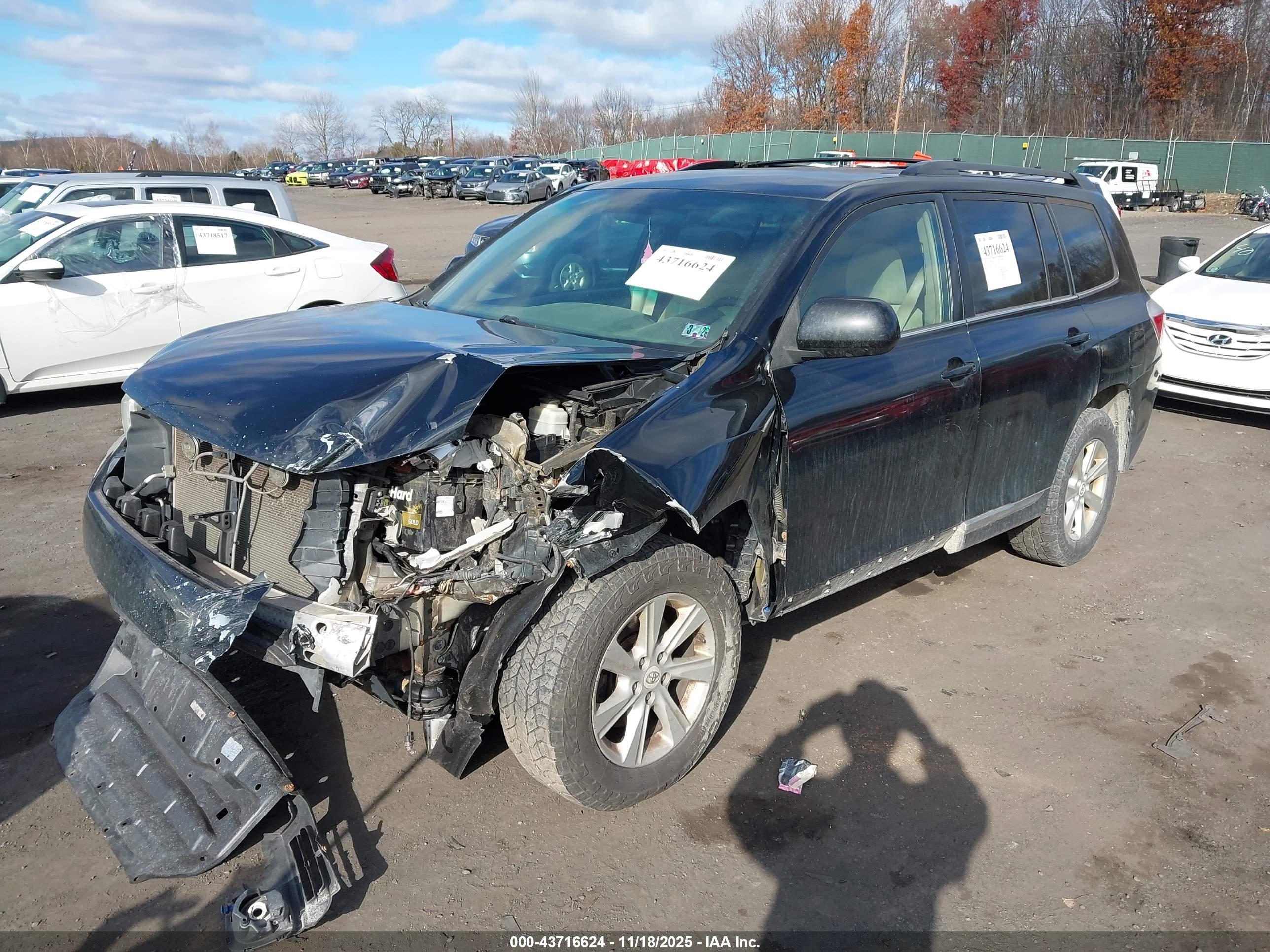TOYOTA HIGHLANDER image 2
