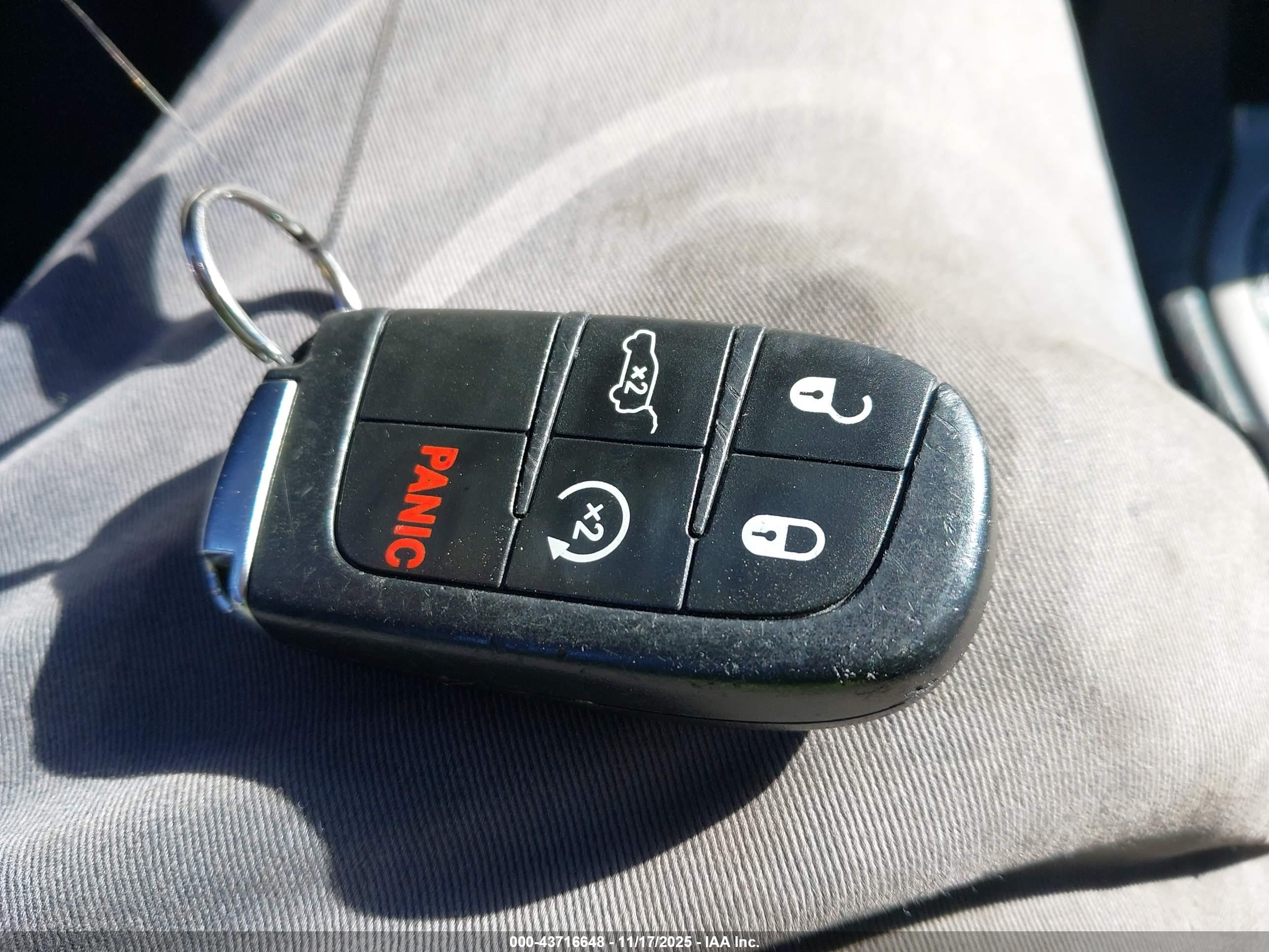 JEEP GRAND image 11