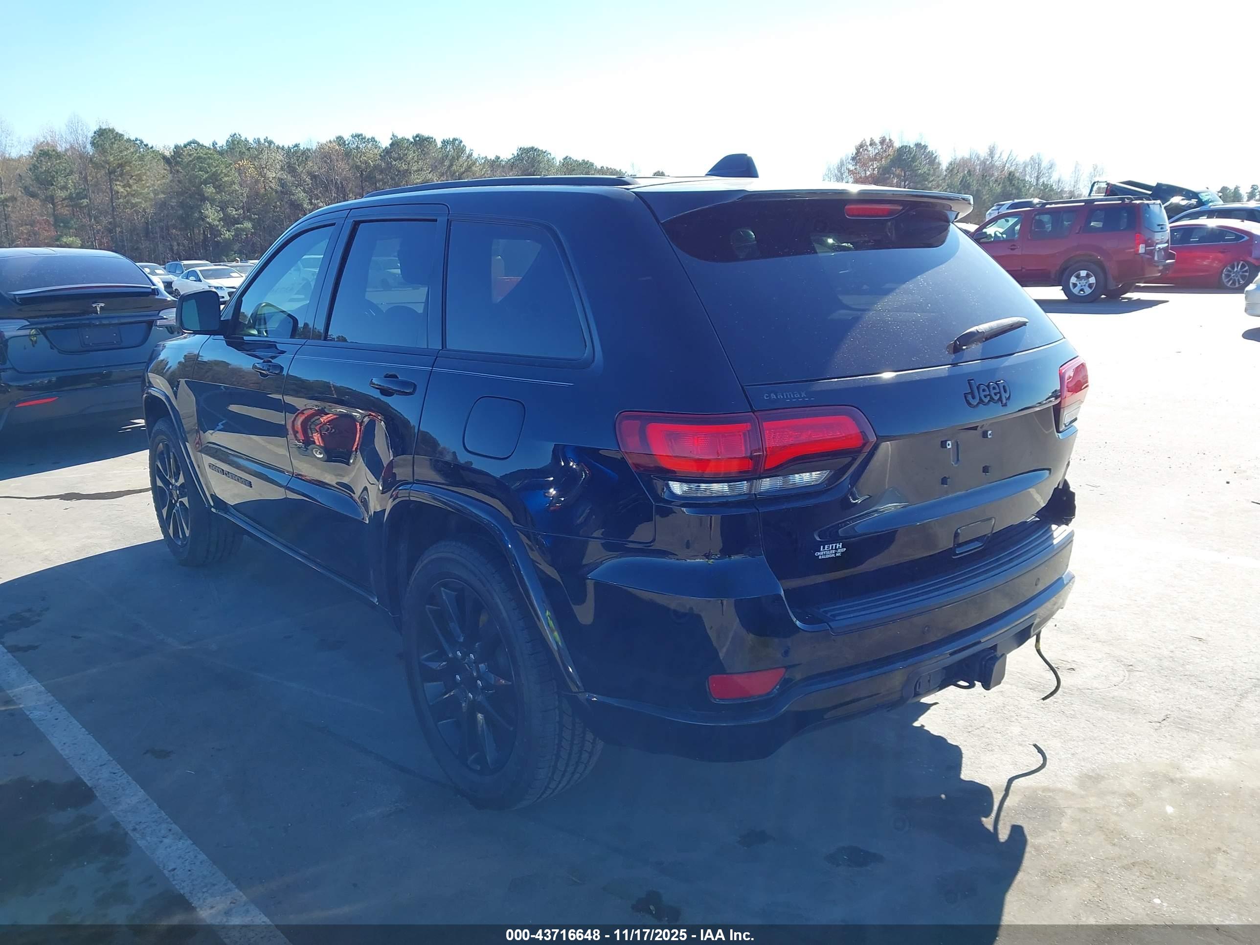 JEEP GRAND image 3
