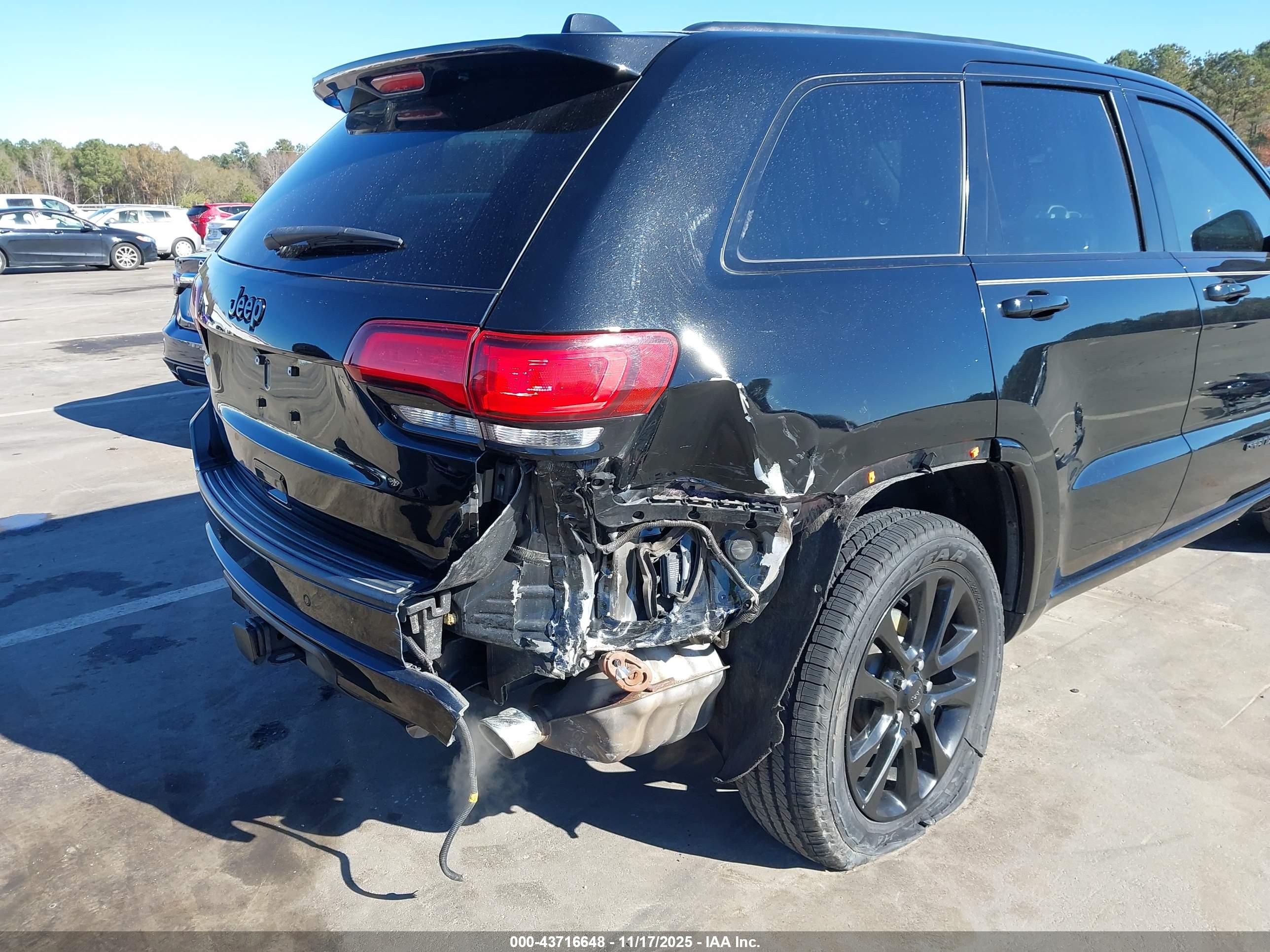 JEEP GRAND image 6