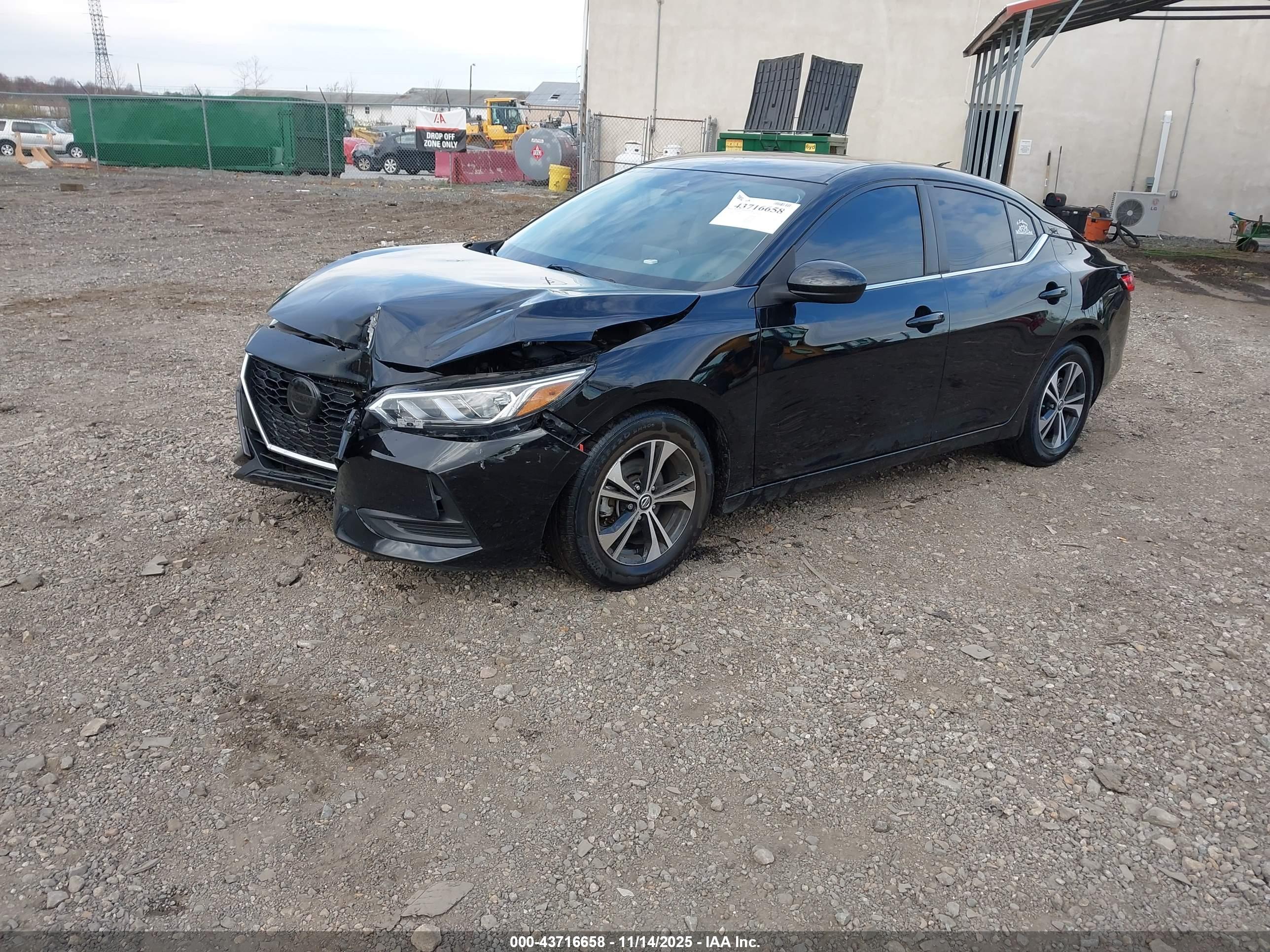 NISSAN SENTRA image 2