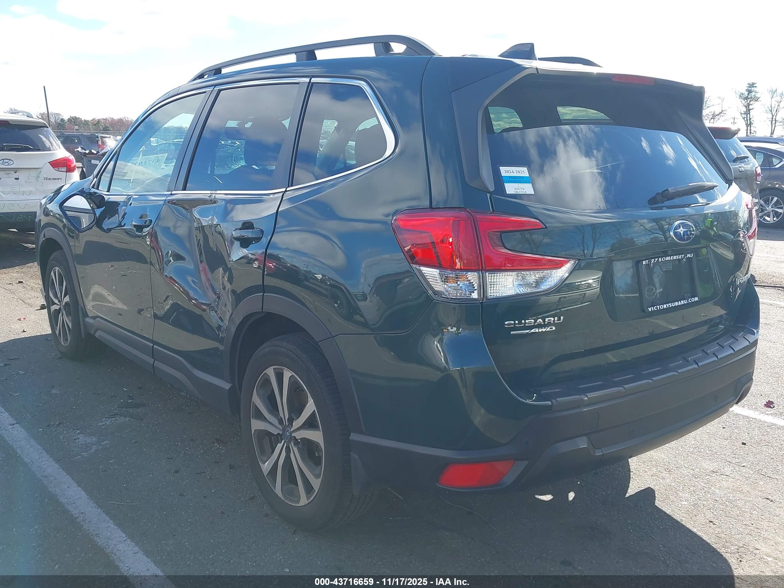 SUBARU FORESTER image 3