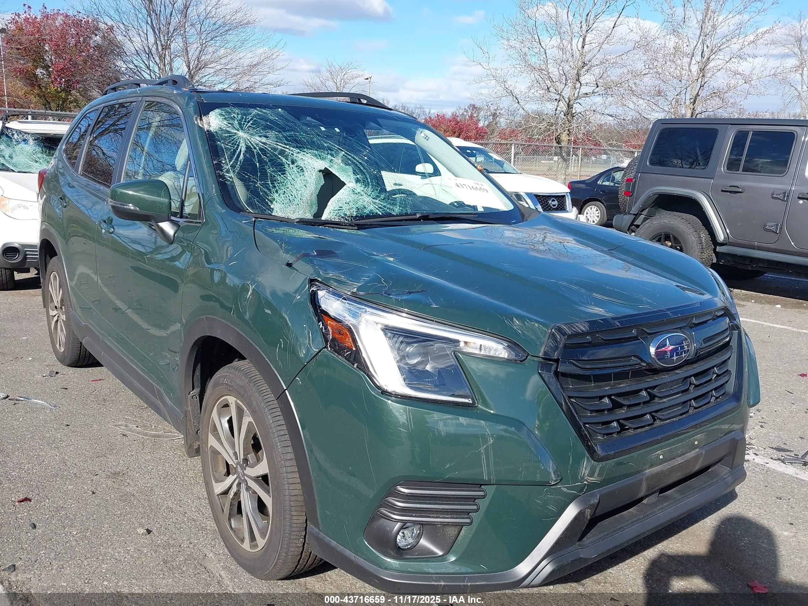 SUBARU FORESTER image 6