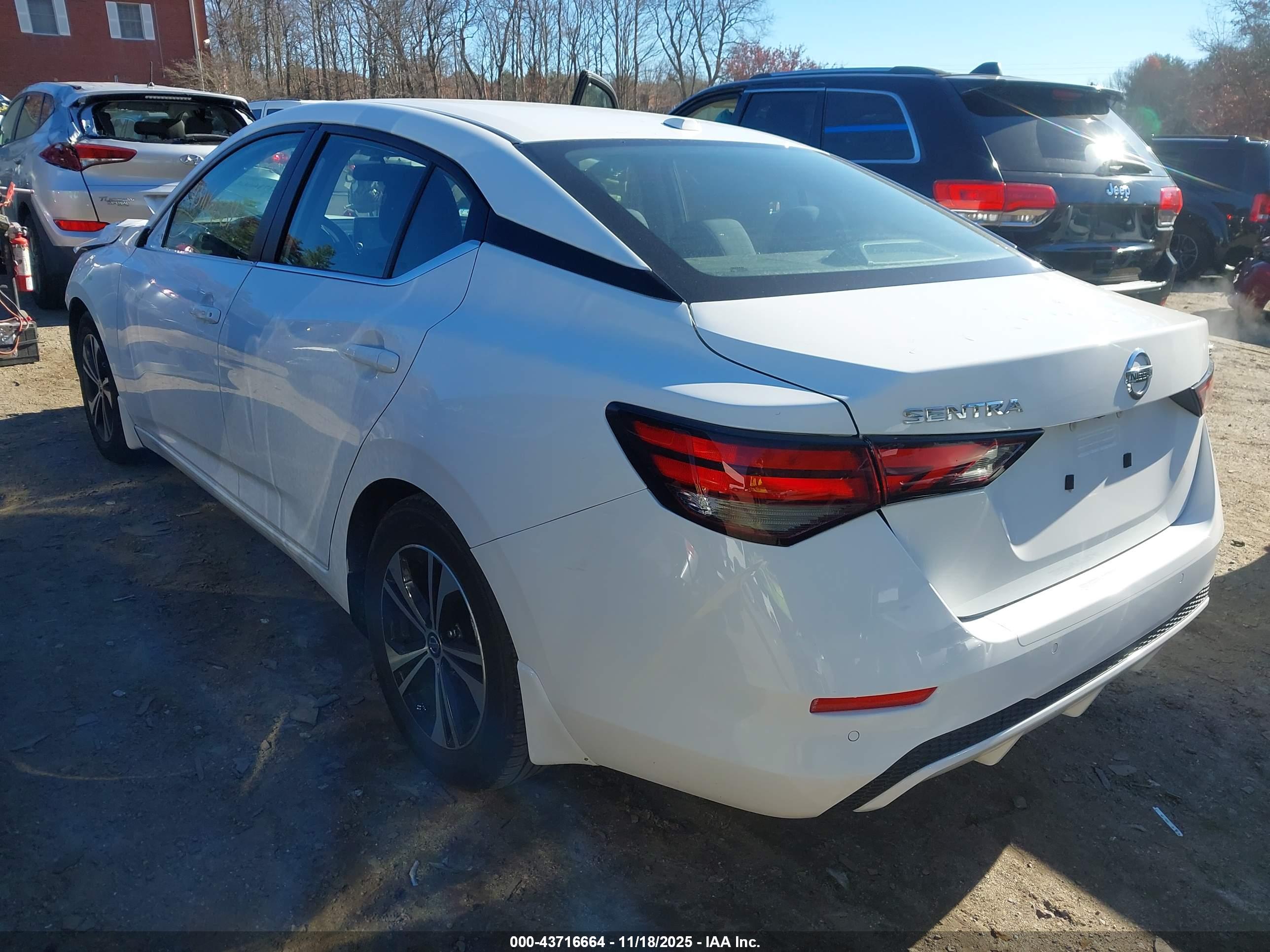 NISSAN SENTRA image 3