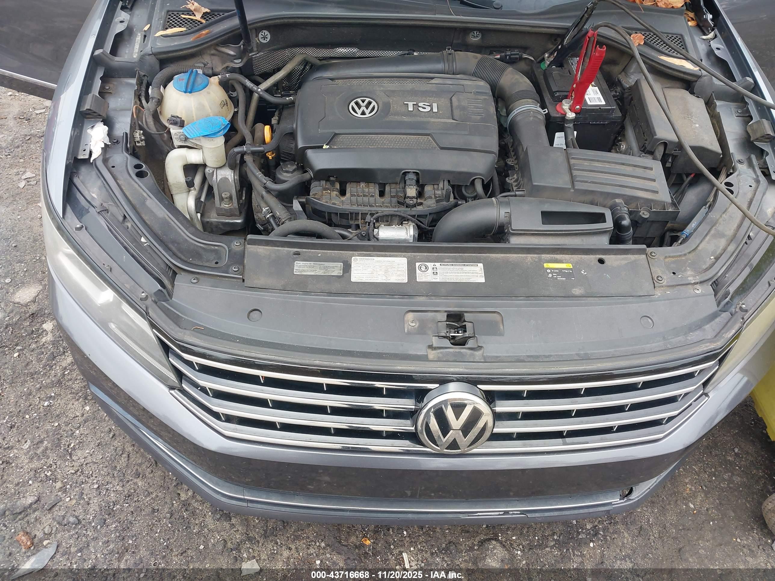 VOLKSWAGEN PASSAT image 10