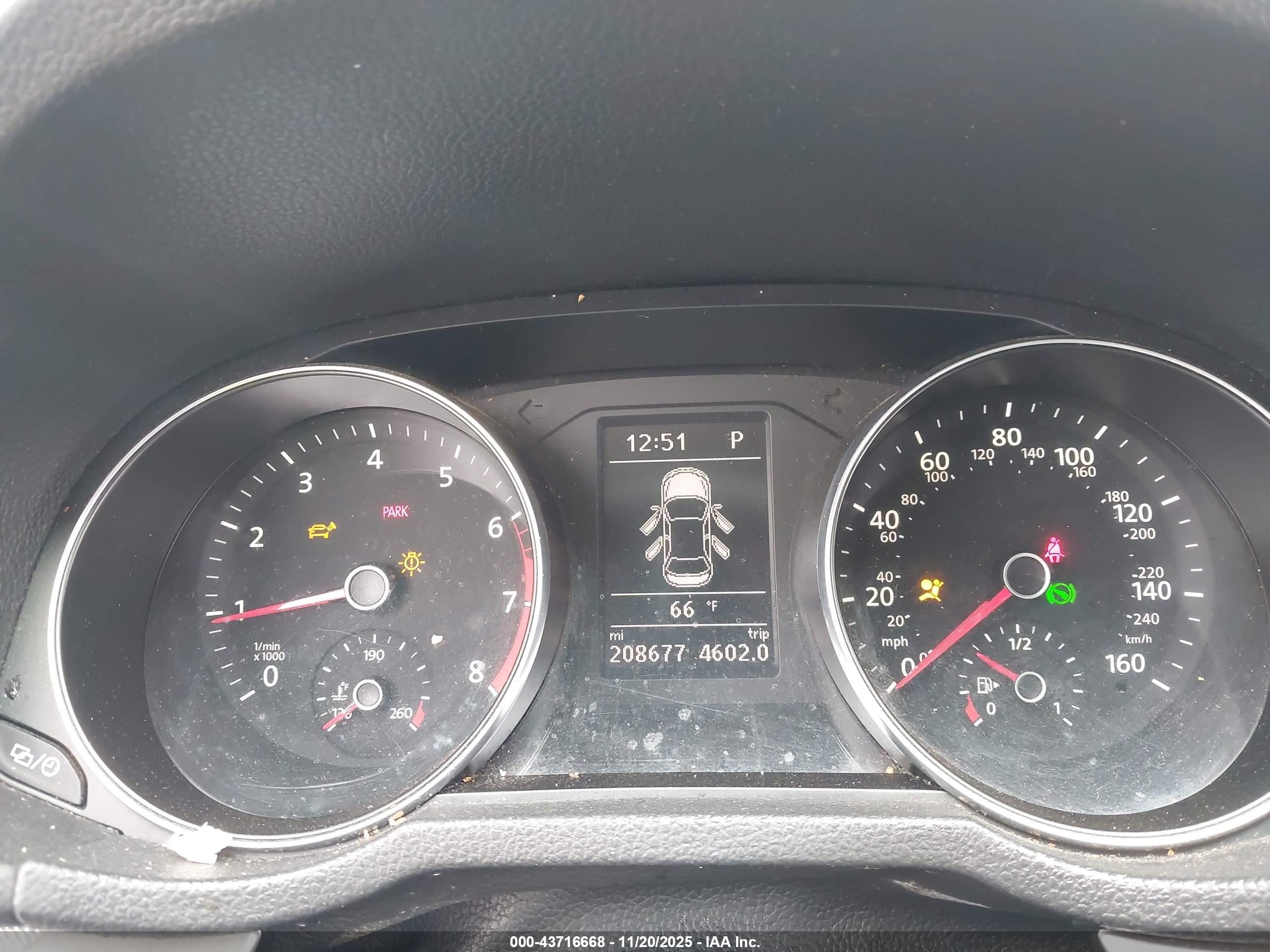 VOLKSWAGEN PASSAT image 7