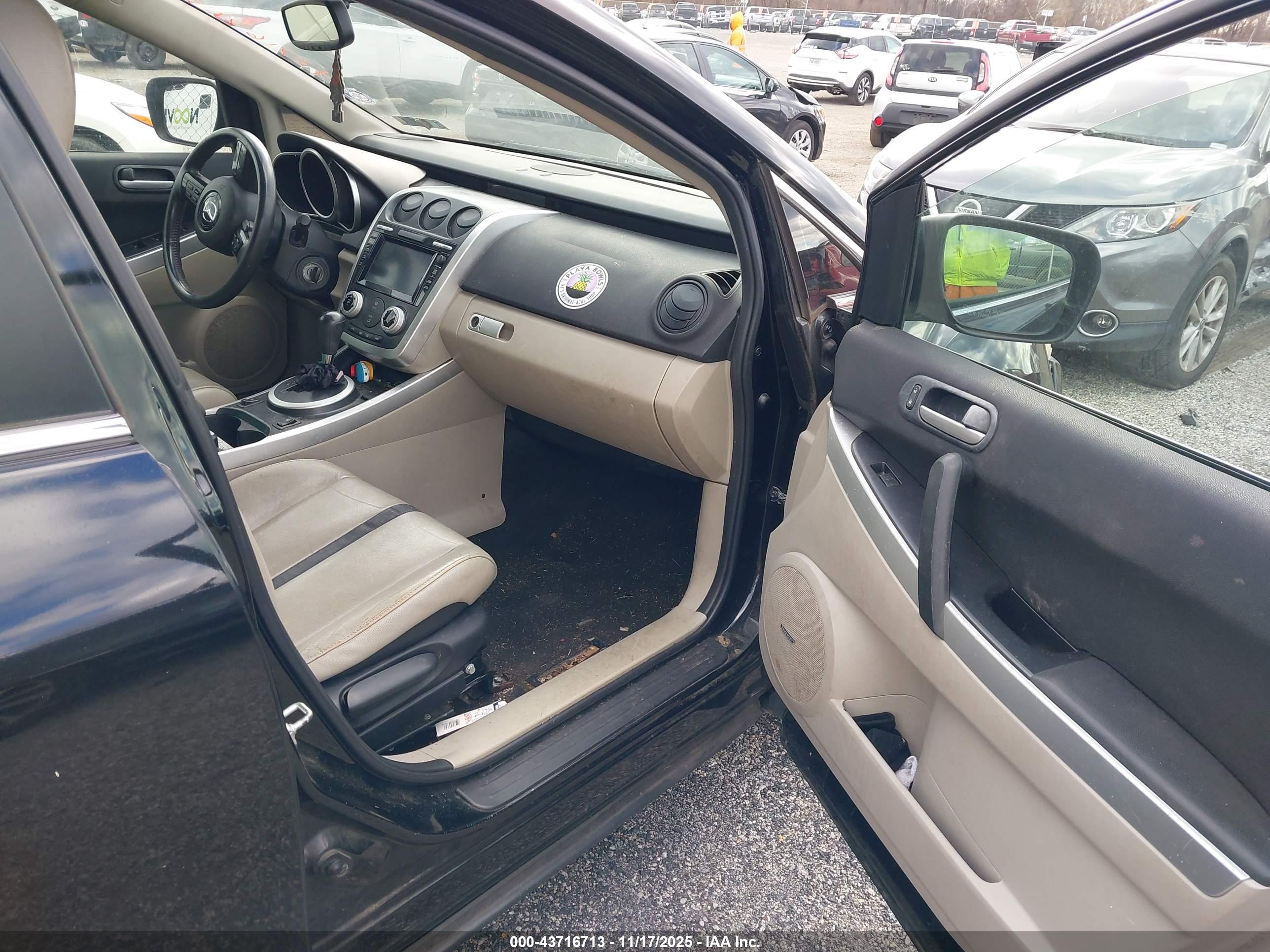 MAZDA CX-7 image 5