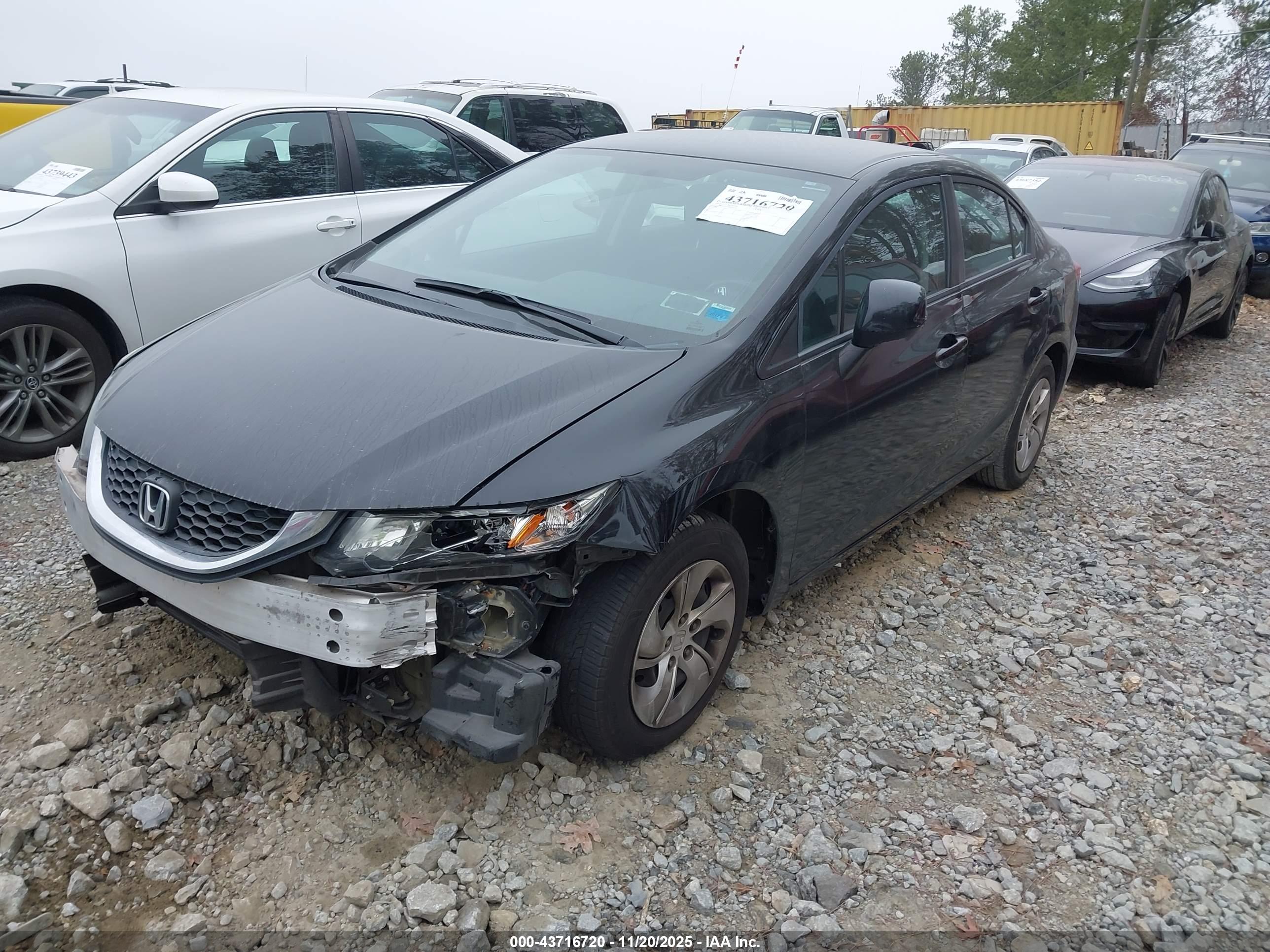 HONDA CIVIC image 2