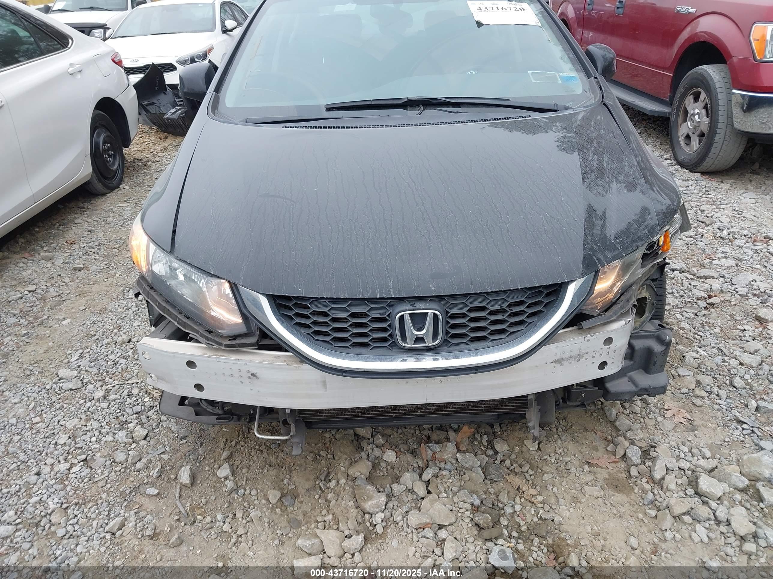 HONDA CIVIC image 6