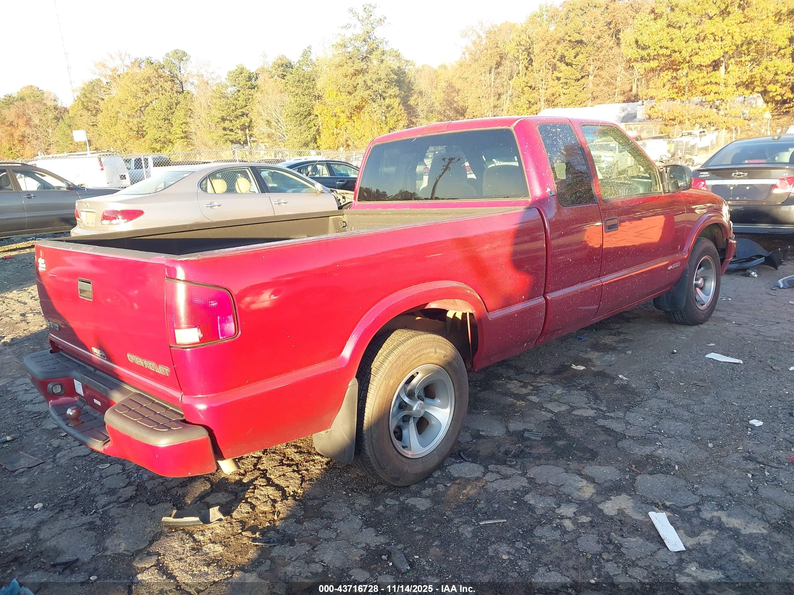 CHEVROLET S-10 image 4